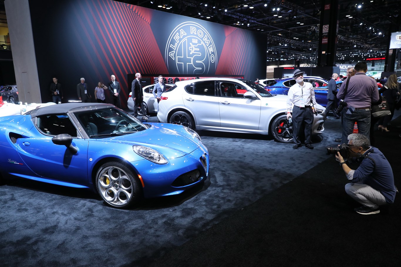 Alfa Romeo 4C Italia 2 Alfa Romeo 4C Spider Returns For 2020 With New Italia Special Edition