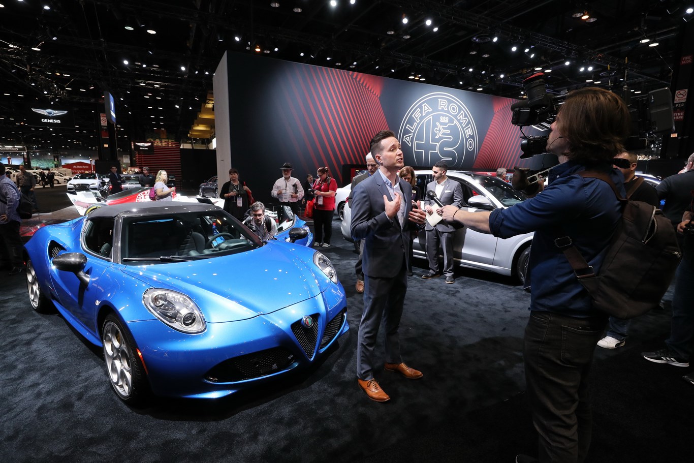 Alfa Romeo 4C Italia 15 Alfa Romeo 4C Spider Returns For 2020 With New Italia Special Edition