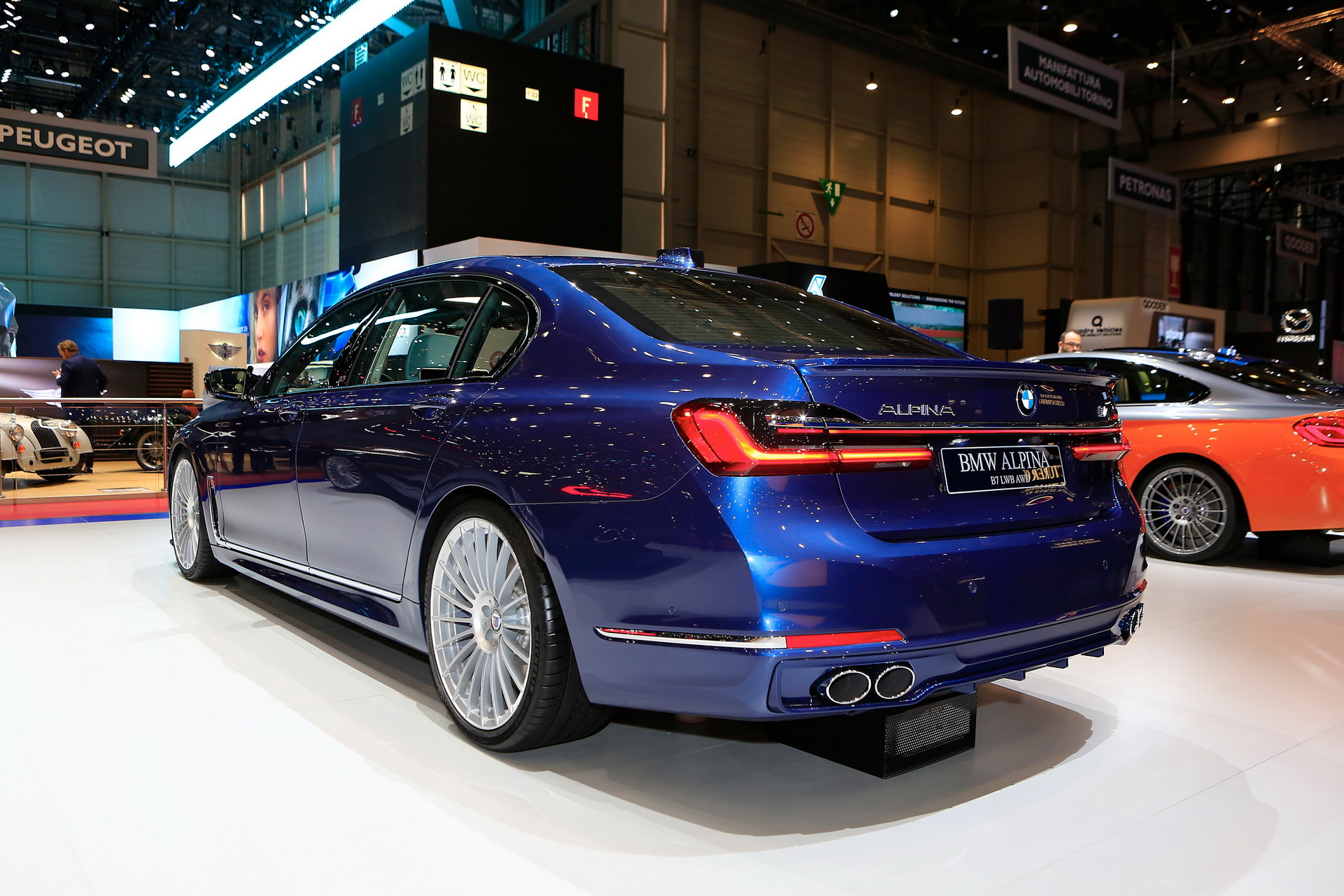 Alpina B7 LWB AWD 9 2020 Alpina B7 xDrive: A Super Limo With 600 HP And A $141,700 Price Tag