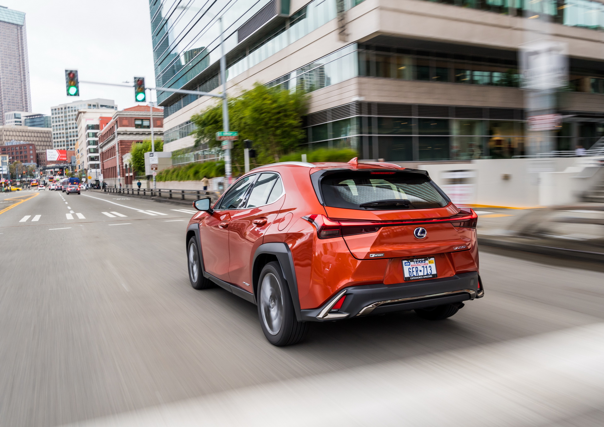 2019-Lexus-UX-08 Lexus Launches Special, Subscription-Like Lease Deal For UX