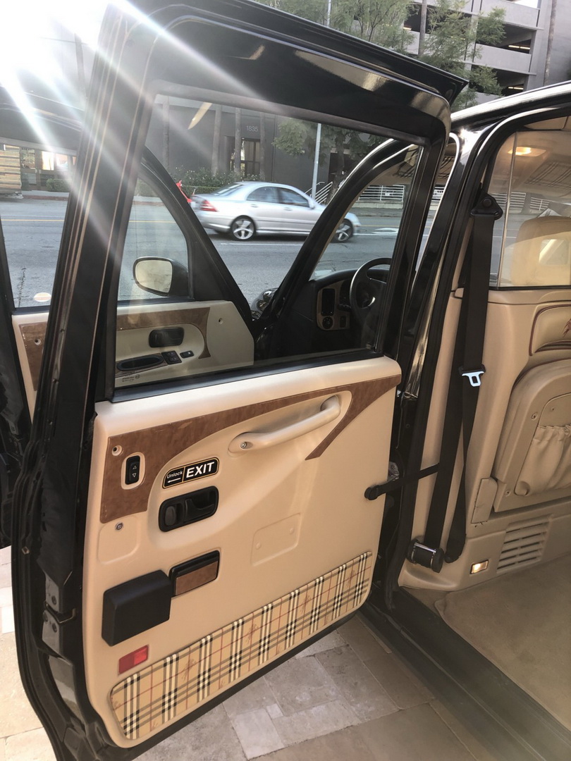 2002 london taxi burberry edition neiman marcus 49 Did You Know Neiman Marcus Offered A London Taxi Burberry Edition In The States?