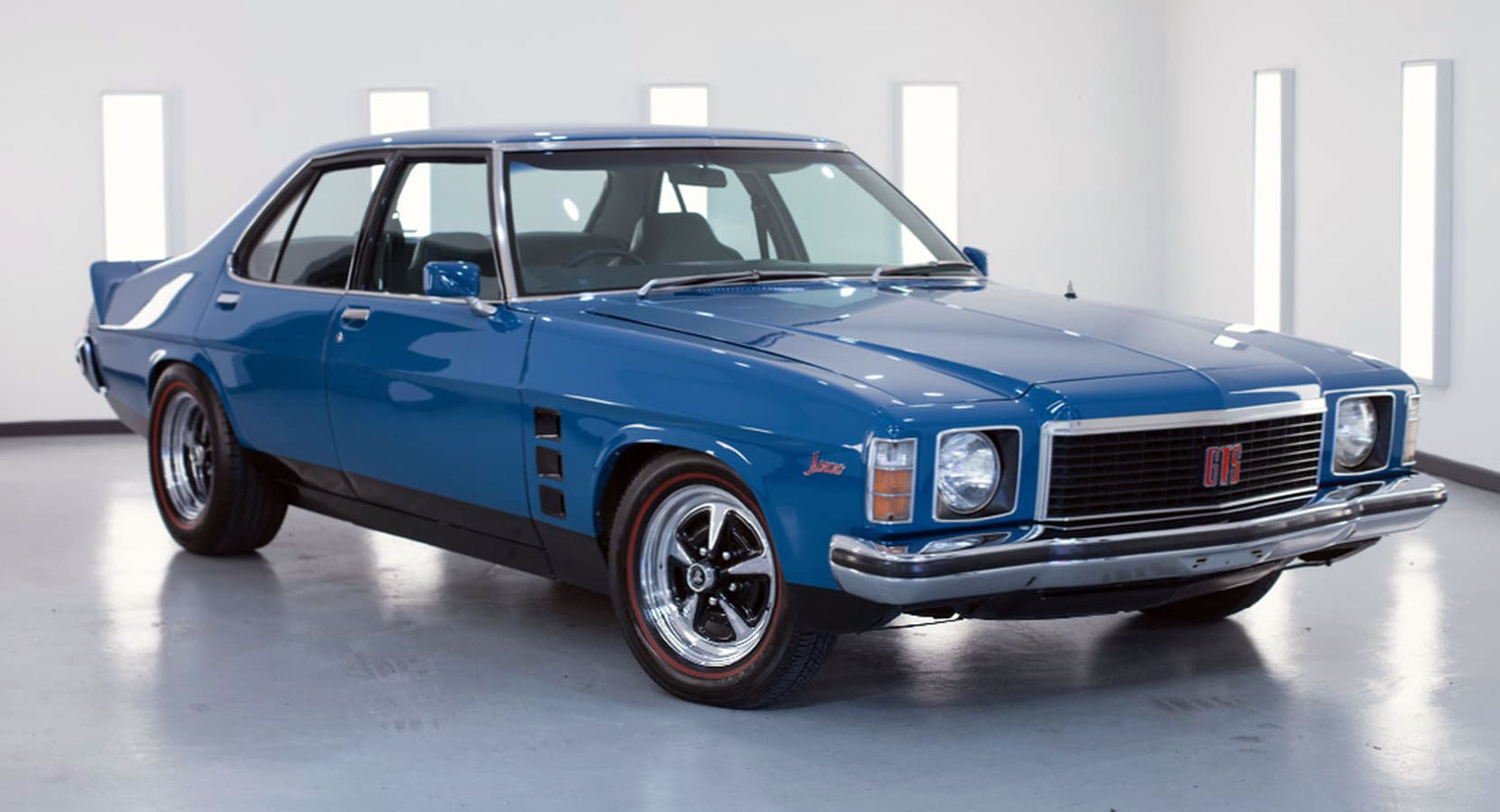 1975 Holden Gts Sedan Is From A Time When Aussies Made M5s Before The M5 Carscoops