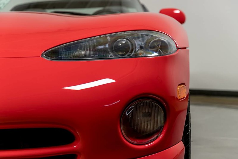 1992 dodge viper low mileage ebay 42 1992 Dodge Viper With 34 Miles Stored As New In Garage For 27 Years!