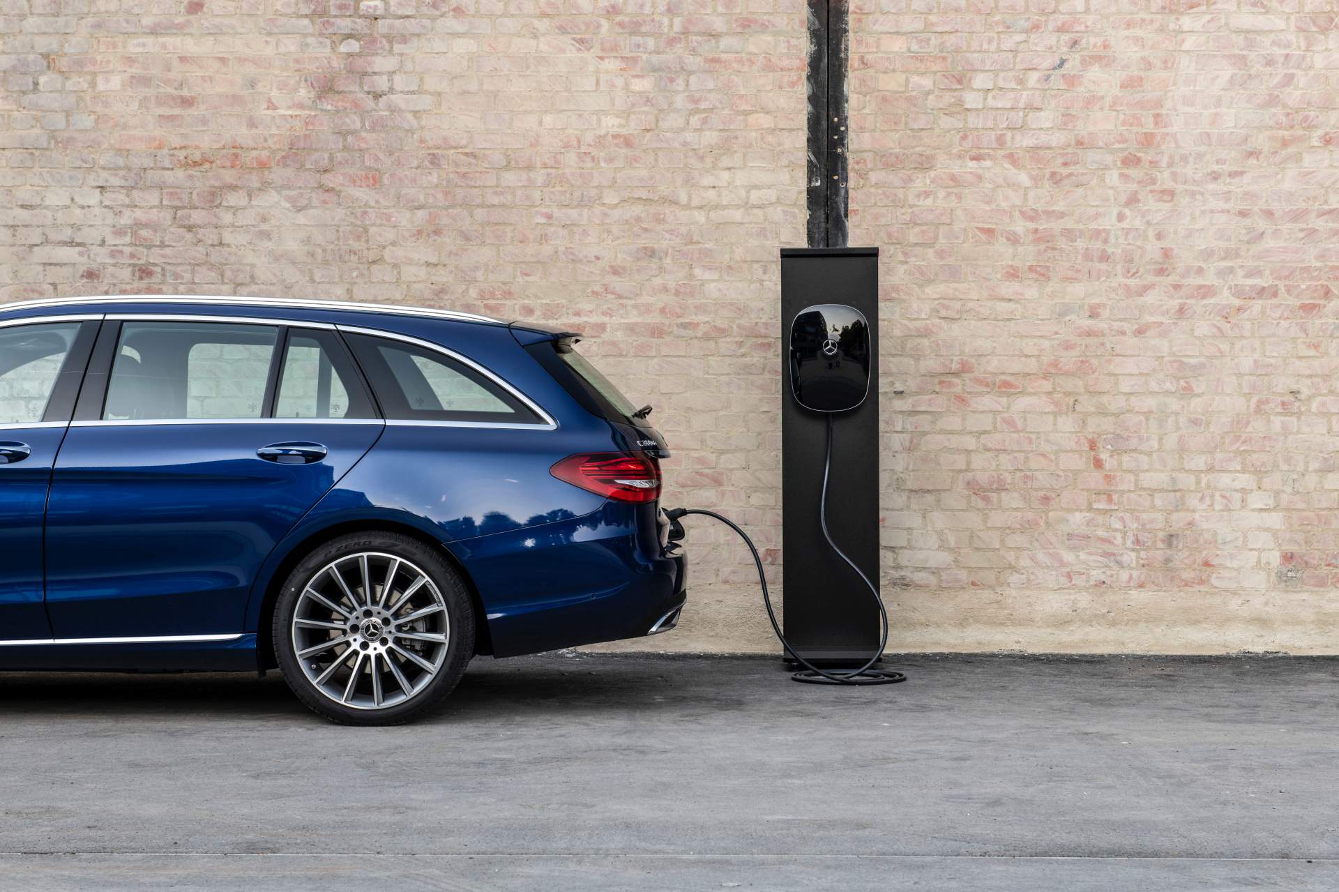 FV EQ Stuttgart 2018Driven by EQ Stuttgart 2018 Mercedes To Expand Plug-In Hybrid Range To 10 Models By End Of This Year