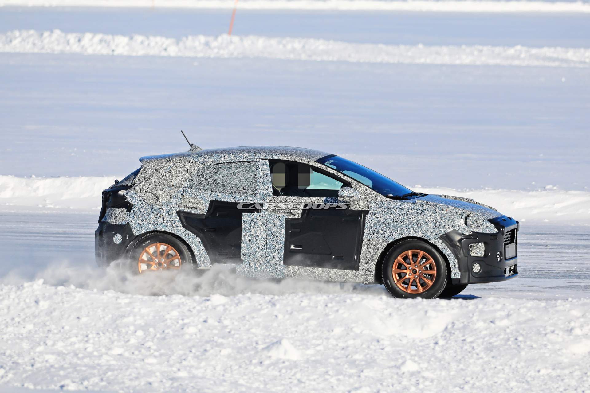 Ford EcoSport replacement spy shots 8 Ford Fiesta-Based SUV EcoSport Replacement Spied Near The Arctic Circle
