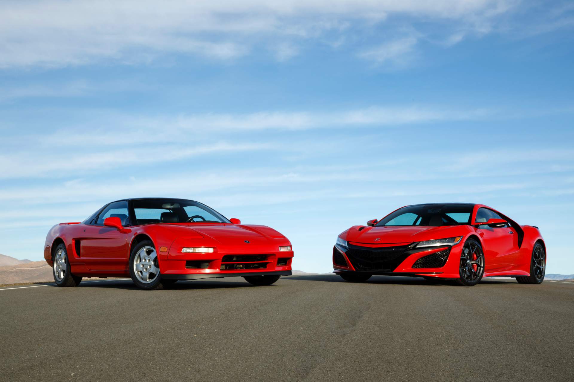 1st Generation NSX & 2019 NSX Acura Marks 30 Years Of NSX With Throwback Video And Photo Gallery