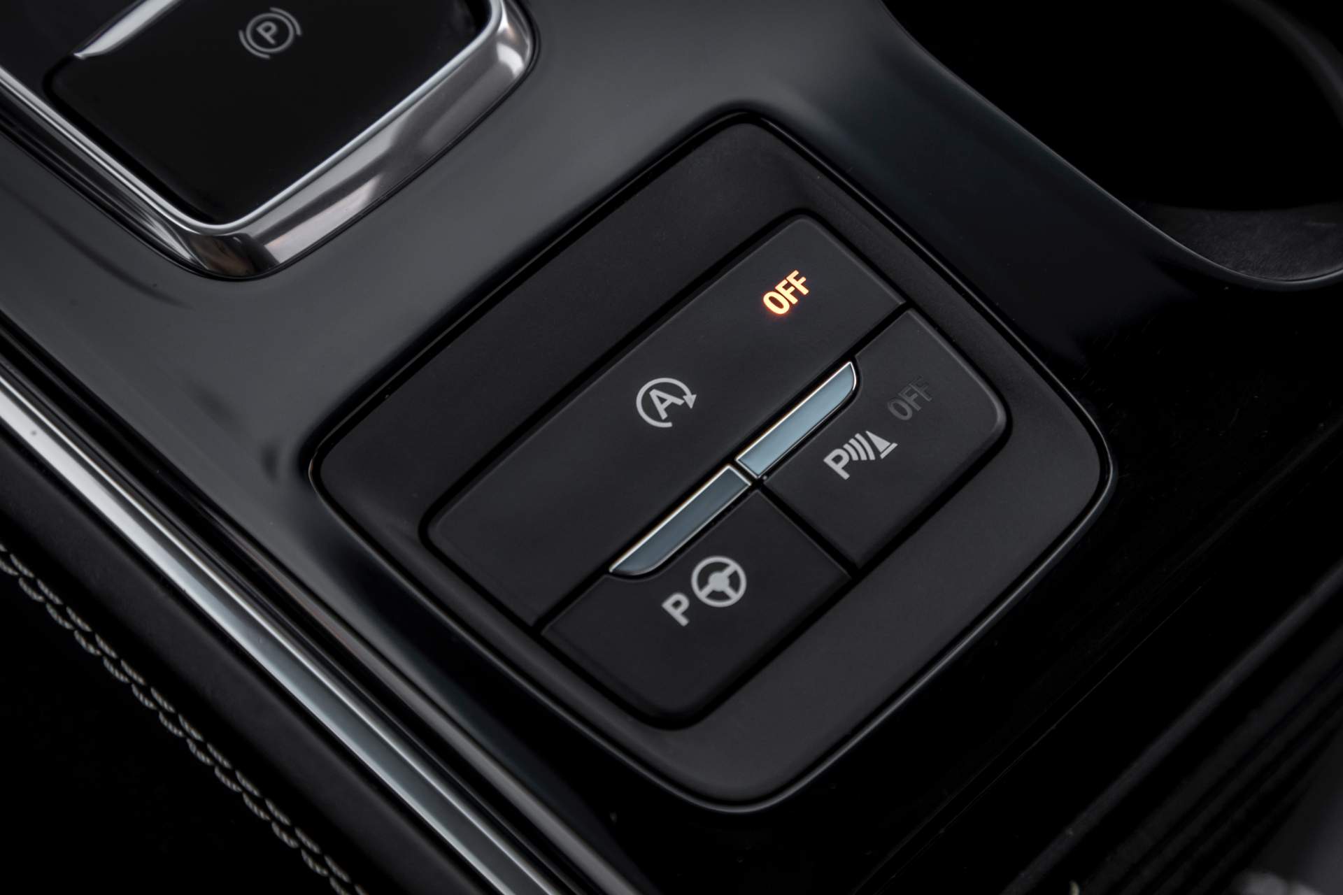 Stylish, Sporty New Ford Edge: More Performance, Comfort and Tec Seven-Seat 2020 Ford Kuga To Replace Slow-Selling Edge In Europe