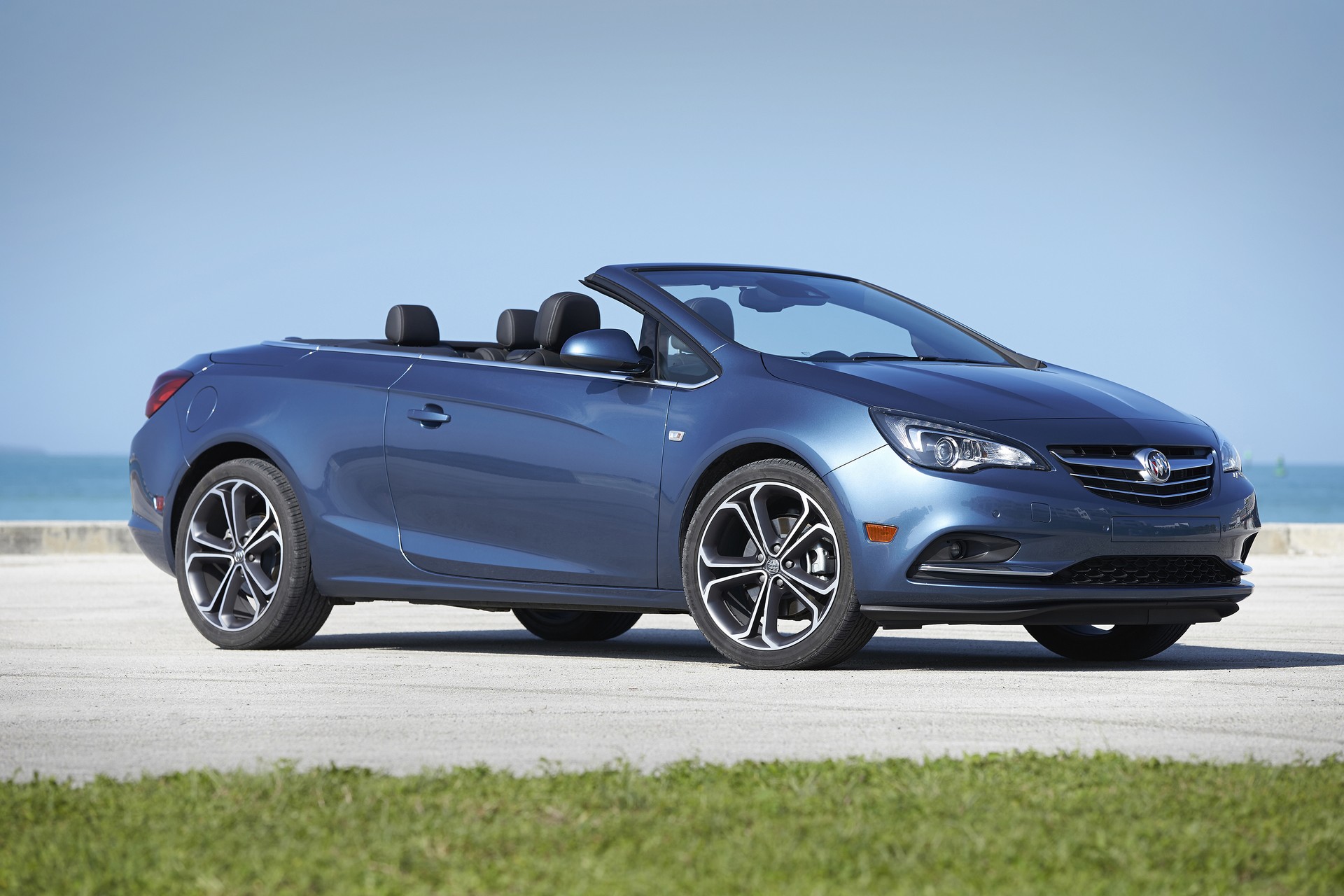 2019 Buick Cascada-5 Buick Cascada Getting Axed, Will Be Missed By No One