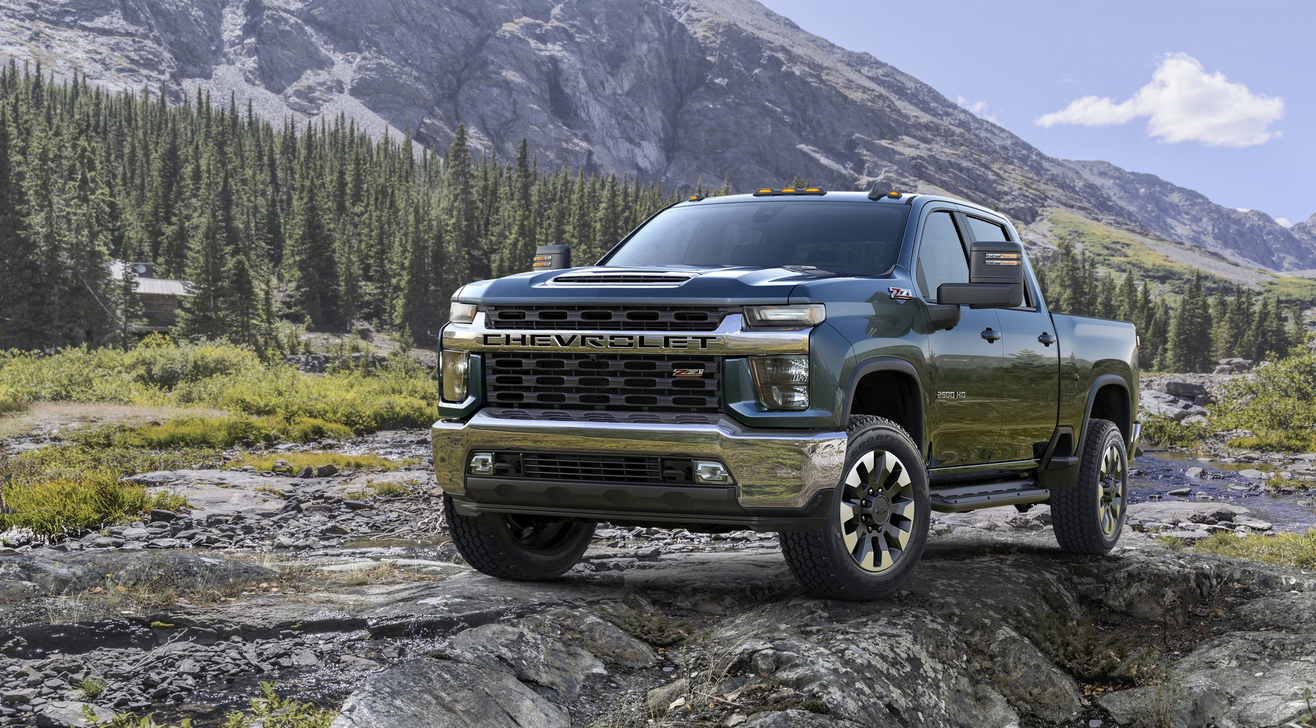 2020 Silverado 2500 HD-1 2020 Chevrolet Silverado HD Debuts With New 6.6-liter V8 And 35,500 Pound Towing Capacity