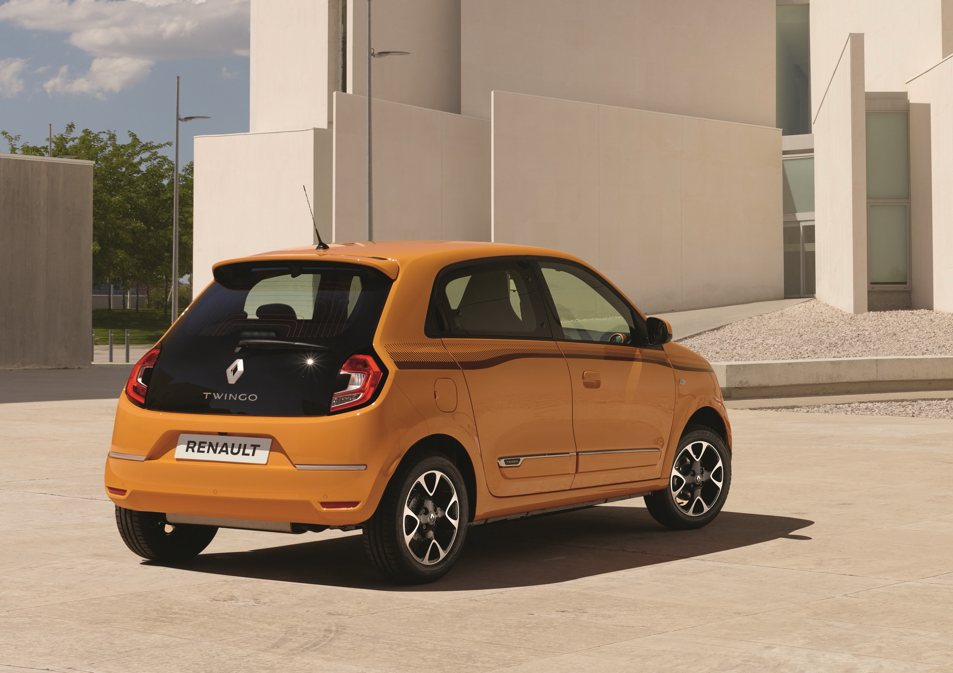 2019-Renault-Twingo-31 Renault Details Geneva Show Stand, Will Bring New Clio, Twingo And Special Dacias