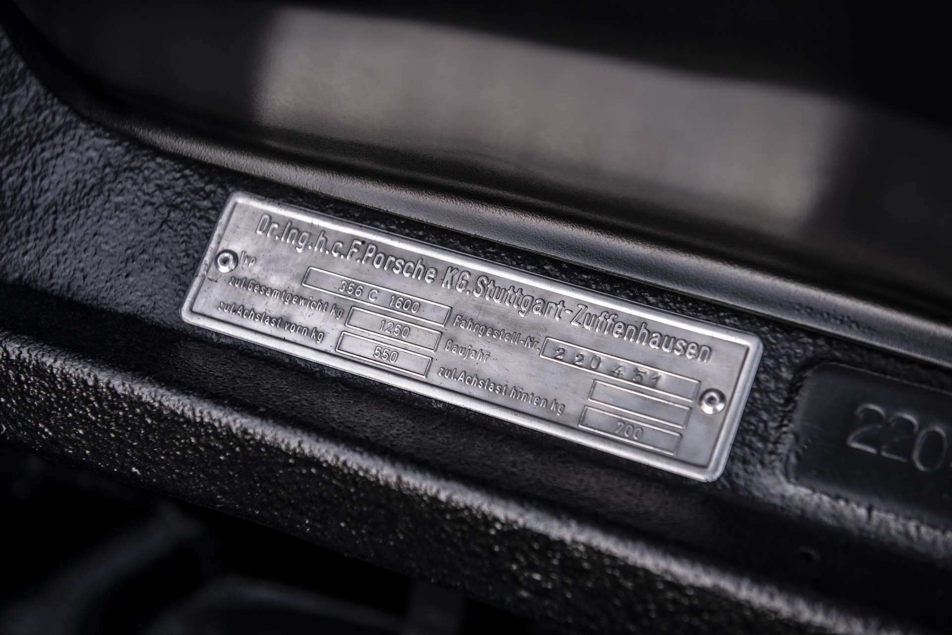 emory-motorsports-porsche-356-c4s-65 World’s First AWD Porsche 356 Coupe Allrad Is A 911-Based Restomod