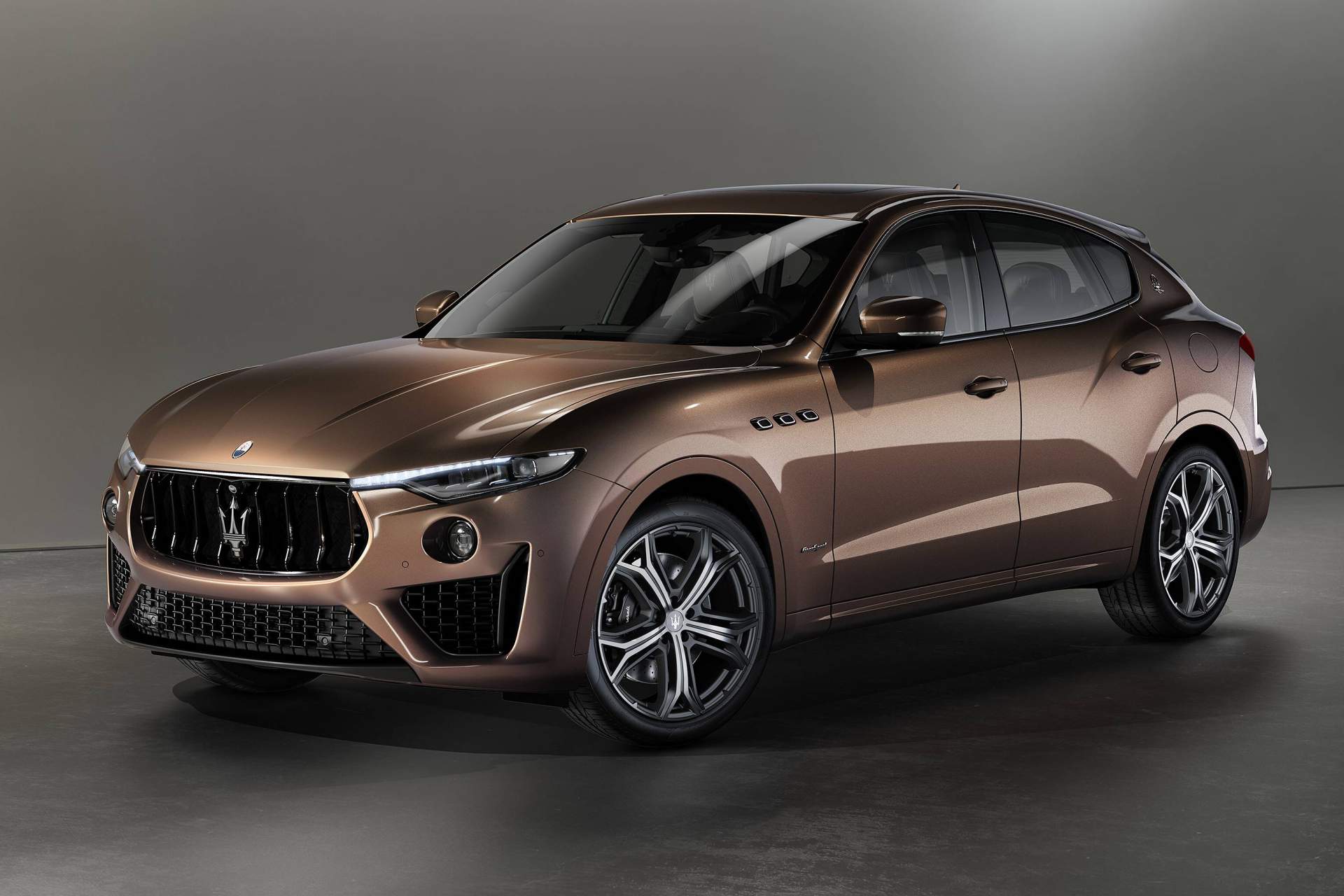Maserati Levante SQ4 GranSport 1 Maserati’s Main Geneva Debut Is The Levante Trofeo Launch Edition