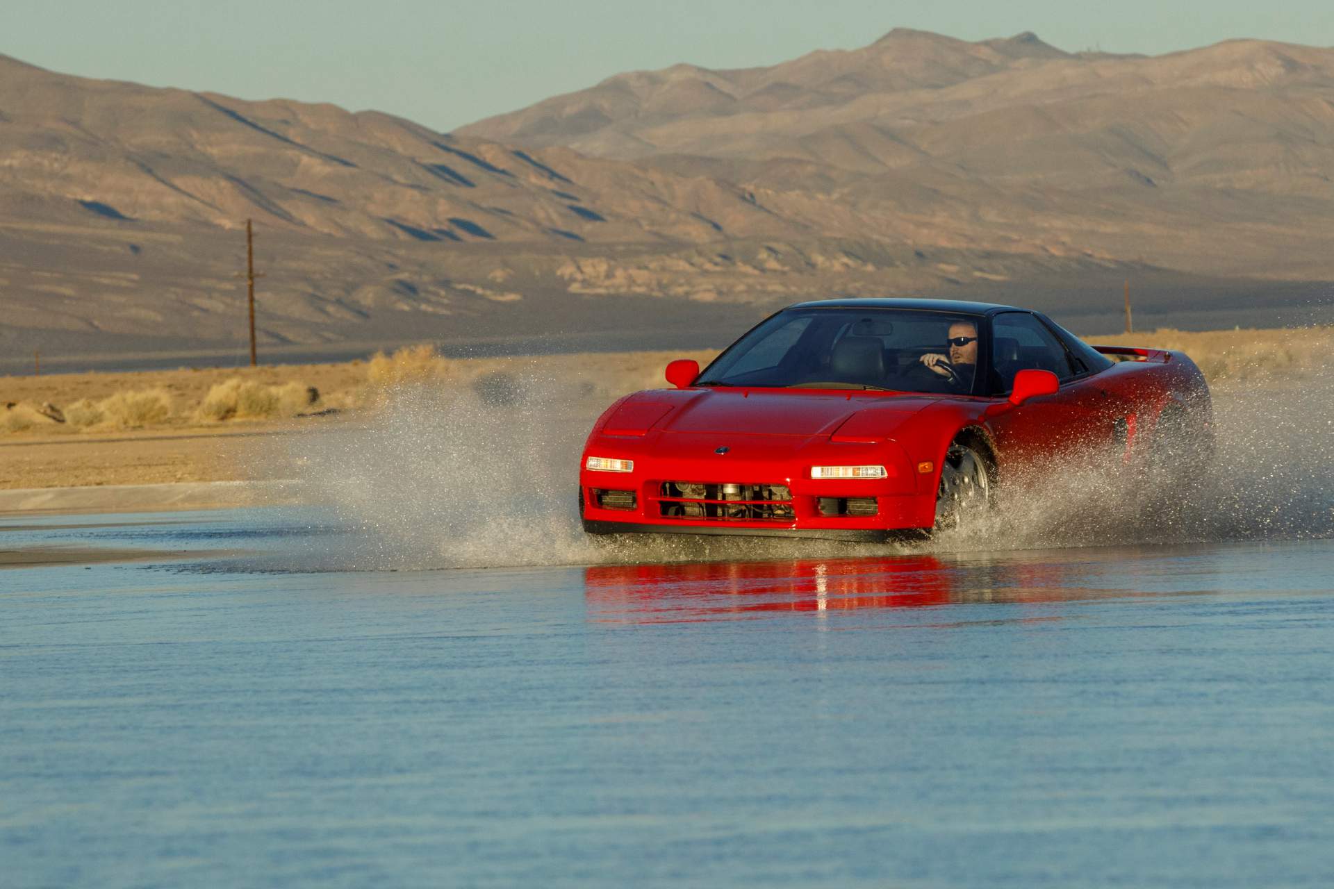 1st Generation NSX & 2019 NSX Acura Marks 30 Years Of NSX With Throwback Video And Photo Gallery
