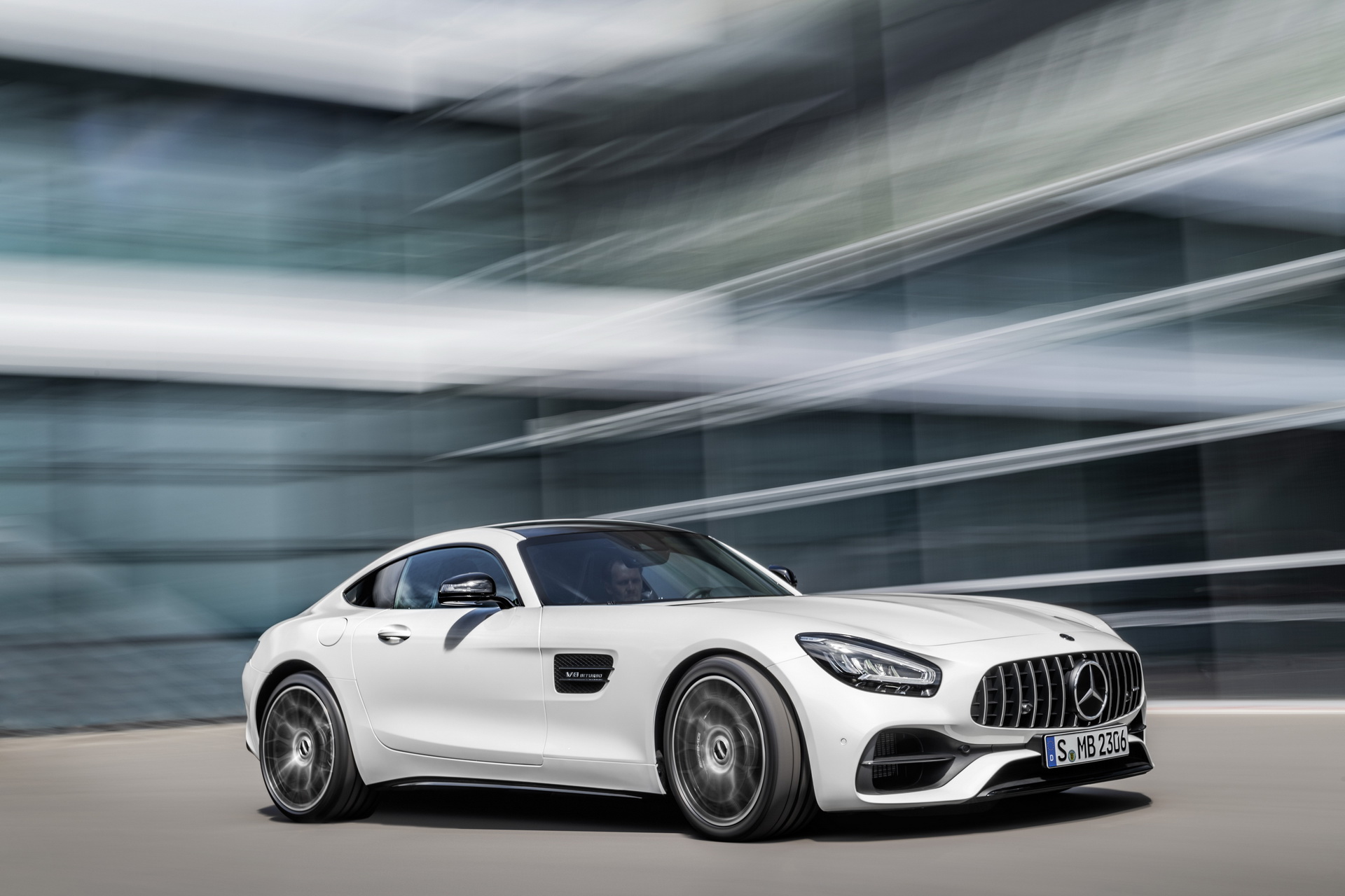 mercedes-amg gt facelift uk pricing 1 Updated Mercedes-AMG GT Coupe Priced From £104,130, Roadster Starts At £115,730