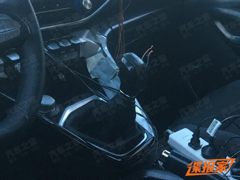 2019 peugeot changan pickup truck china 4 This Is Peugeot’s New Pickup Truck For China, A Remasked Changan
