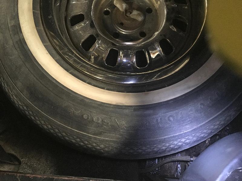 mach 1 ford mustang barn find 89 A 1969 Ford Mustang Mach 1 Was Sitting In A Garage For 39 Years!