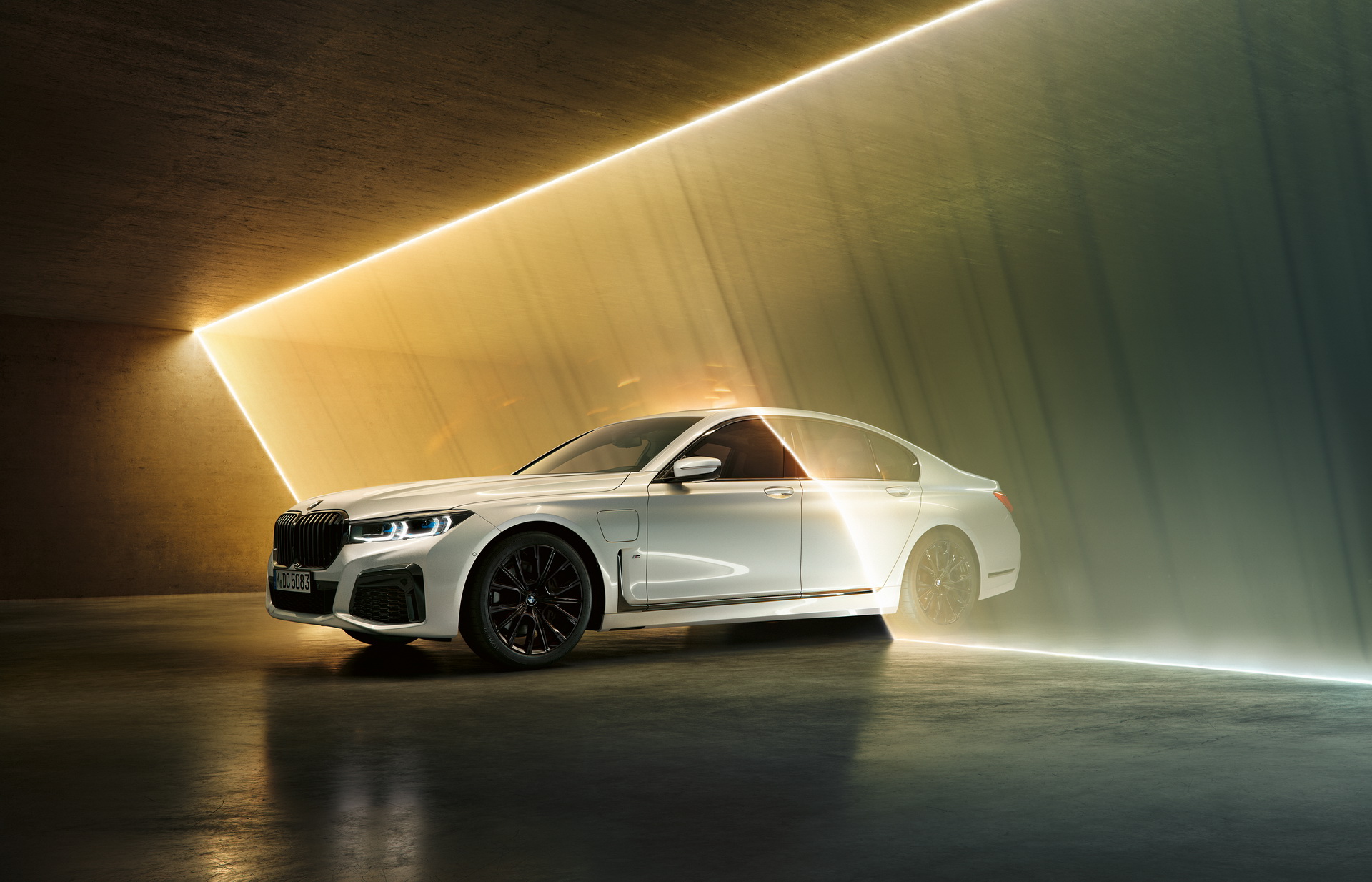 bmw at 2019 geneva motor show 21 BMW Bringing New 7-Series, 330e, X5 xDrive45e And More To Geneva