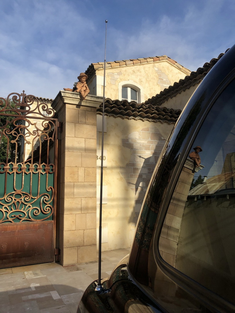 2002 london taxi burberry edition neiman marcus 33 Did You Know Neiman Marcus Offered A London Taxi Burberry Edition In The States?