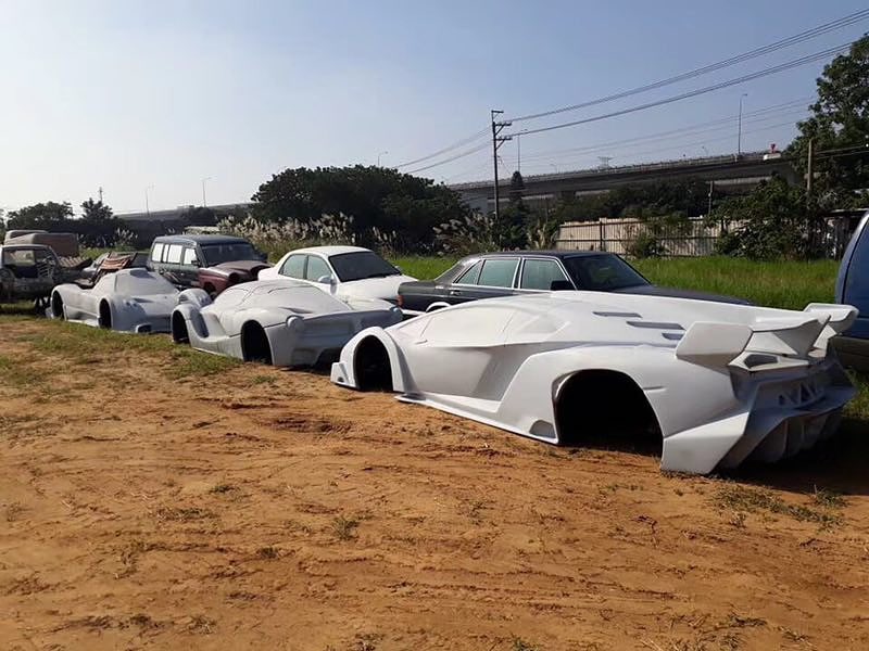Replica-Hypercars-1 Chinese (Or Thai?) Hypercar Replicas Look Very Close To The Real Things