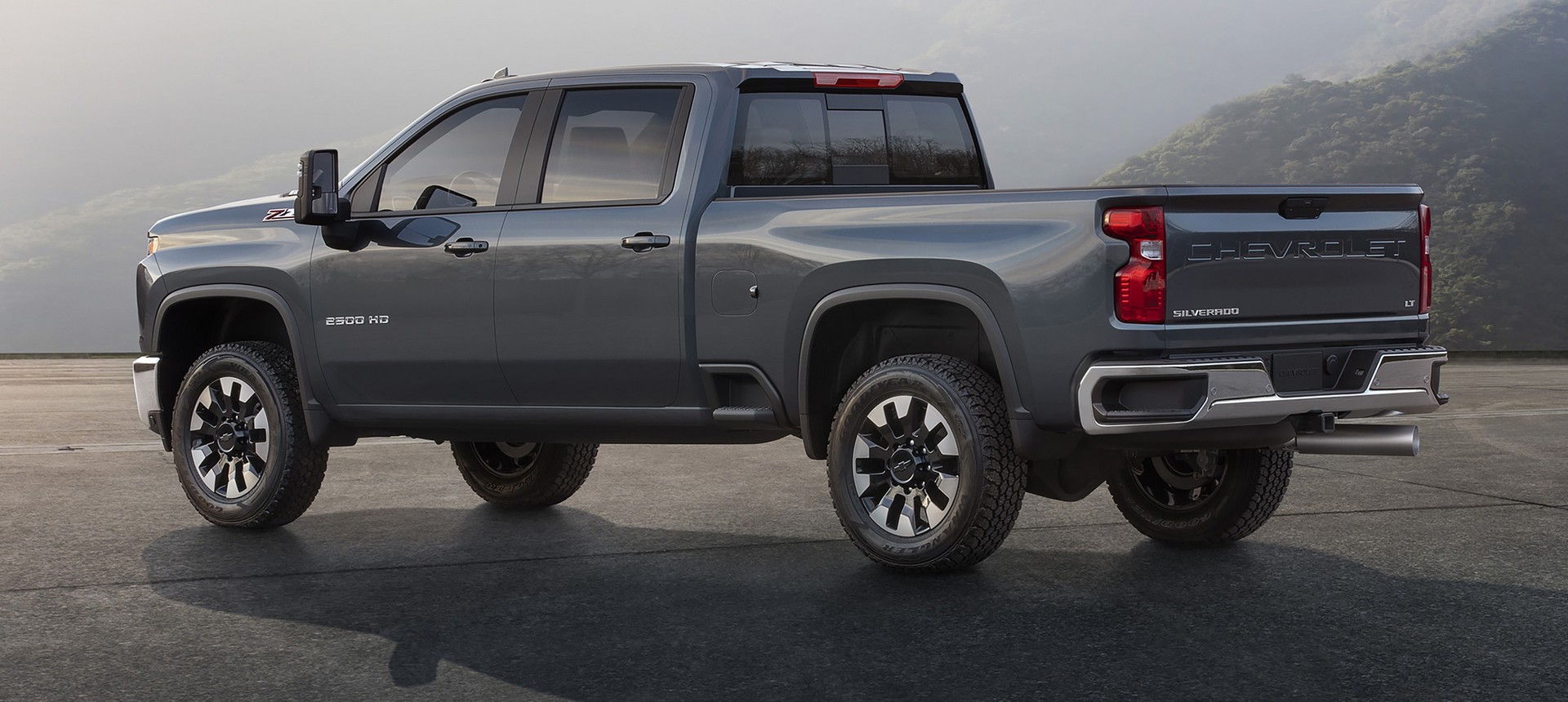 2020 Silverado 2500 HD-46 2020 Chevrolet Silverado HD Debuts With New 6.6-liter V8 And 35,500 Pound Towing Capacity