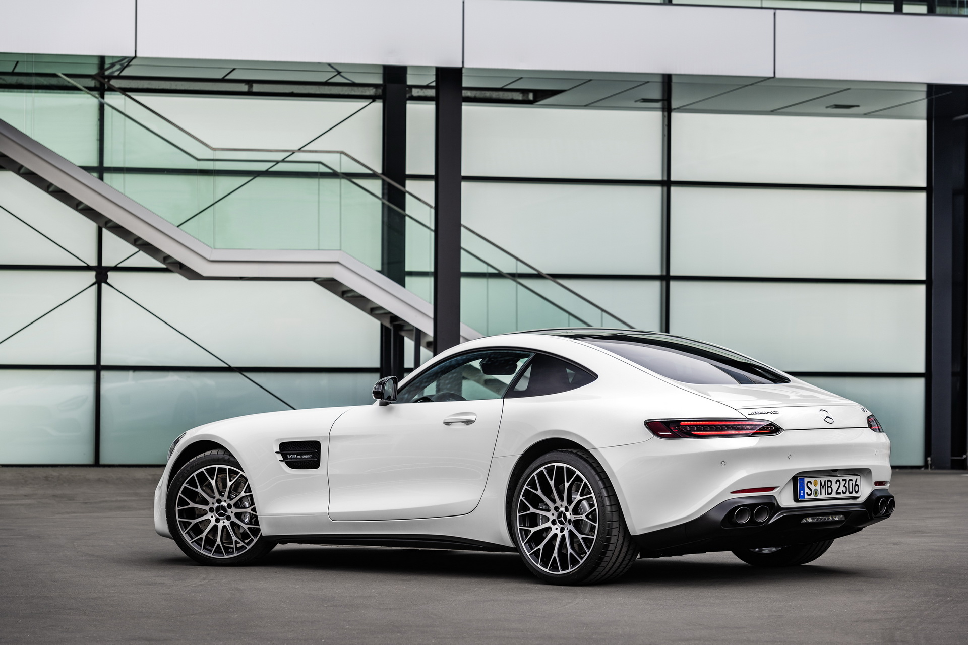 mercedes-amg gt facelift uk pricing 11 Updated Mercedes-AMG GT Coupe Priced From £104,130, Roadster Starts At £115,730