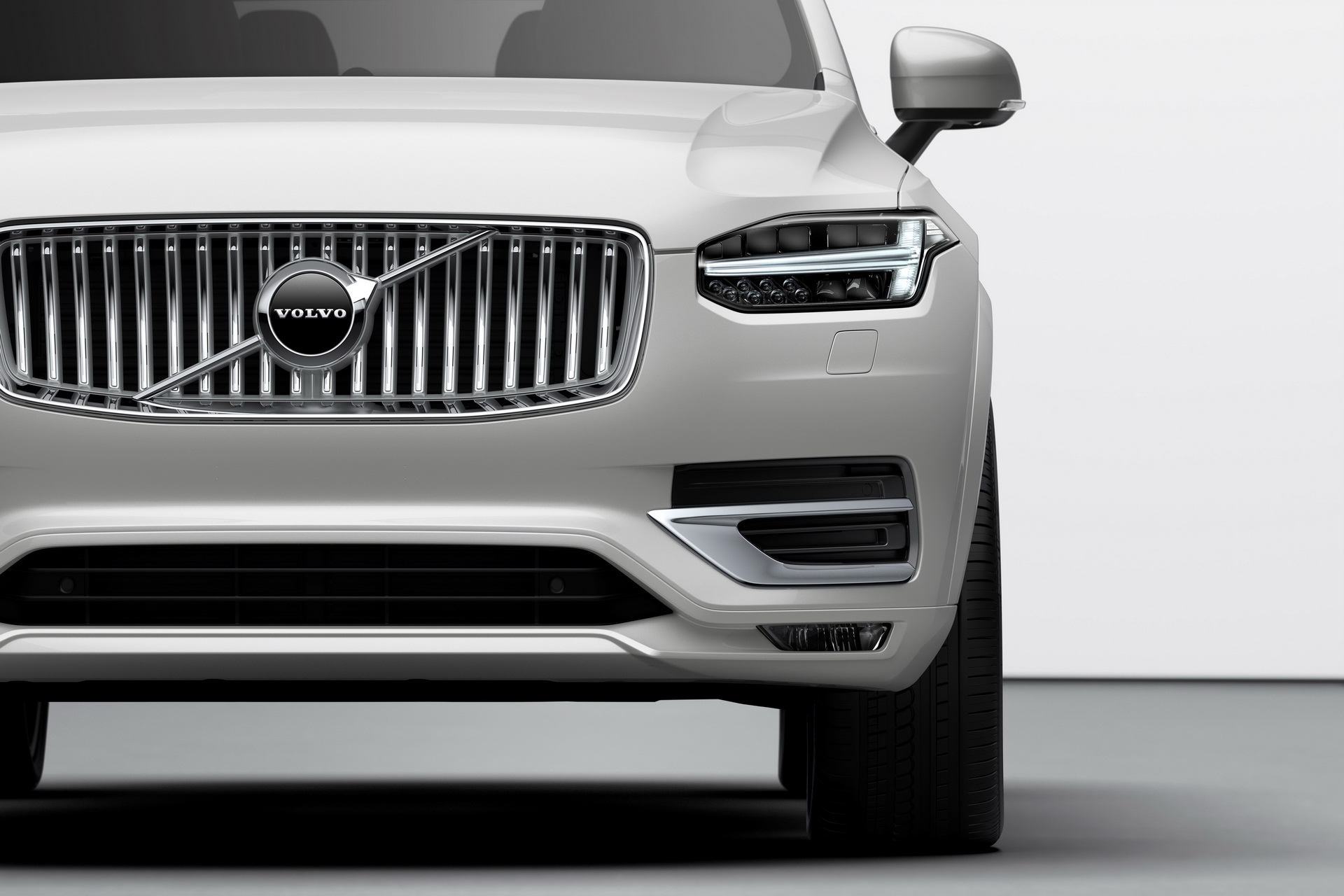 2020 volvo xc90 facelift unveiled 28 2020 Volvo XC90 Facelift Breaks Cover With KERS System, New Software