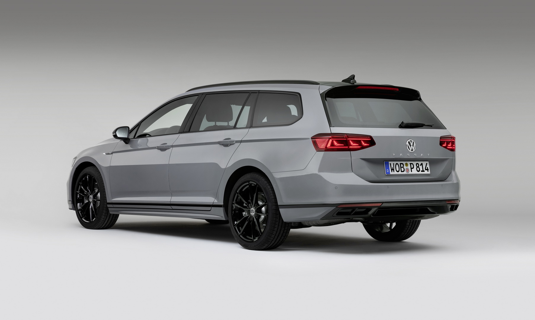 2019 volkswagen passat variant r-line edition 3 2020 VW Passat Variant R-Line Edition Is Inconspicuous In A Good Way (Live Pics)