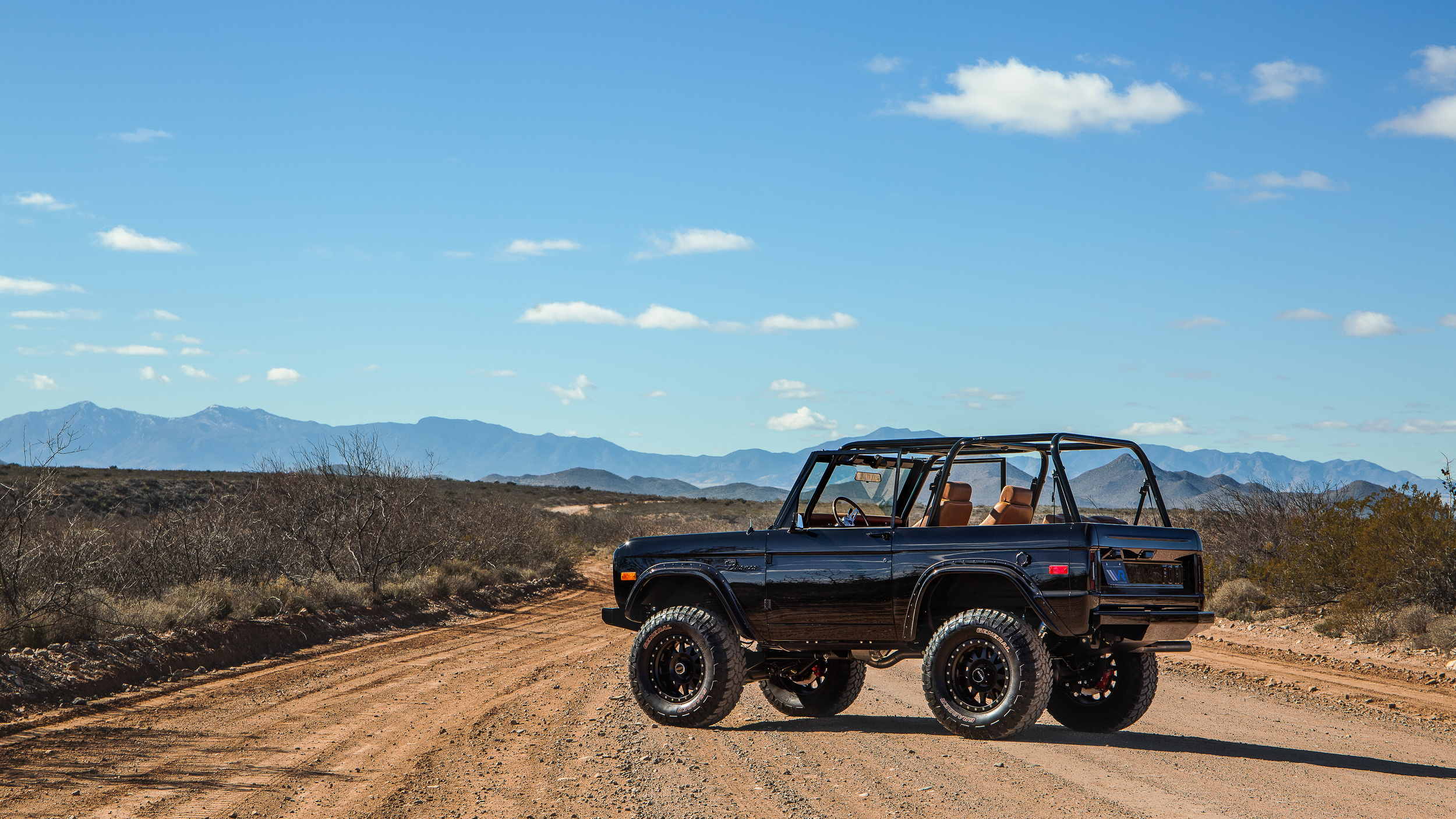 Ford-Bronco-Velocity-2 Velocity Restoration’s 1969 Ford Bronco Is Supercharged V8 Perfection