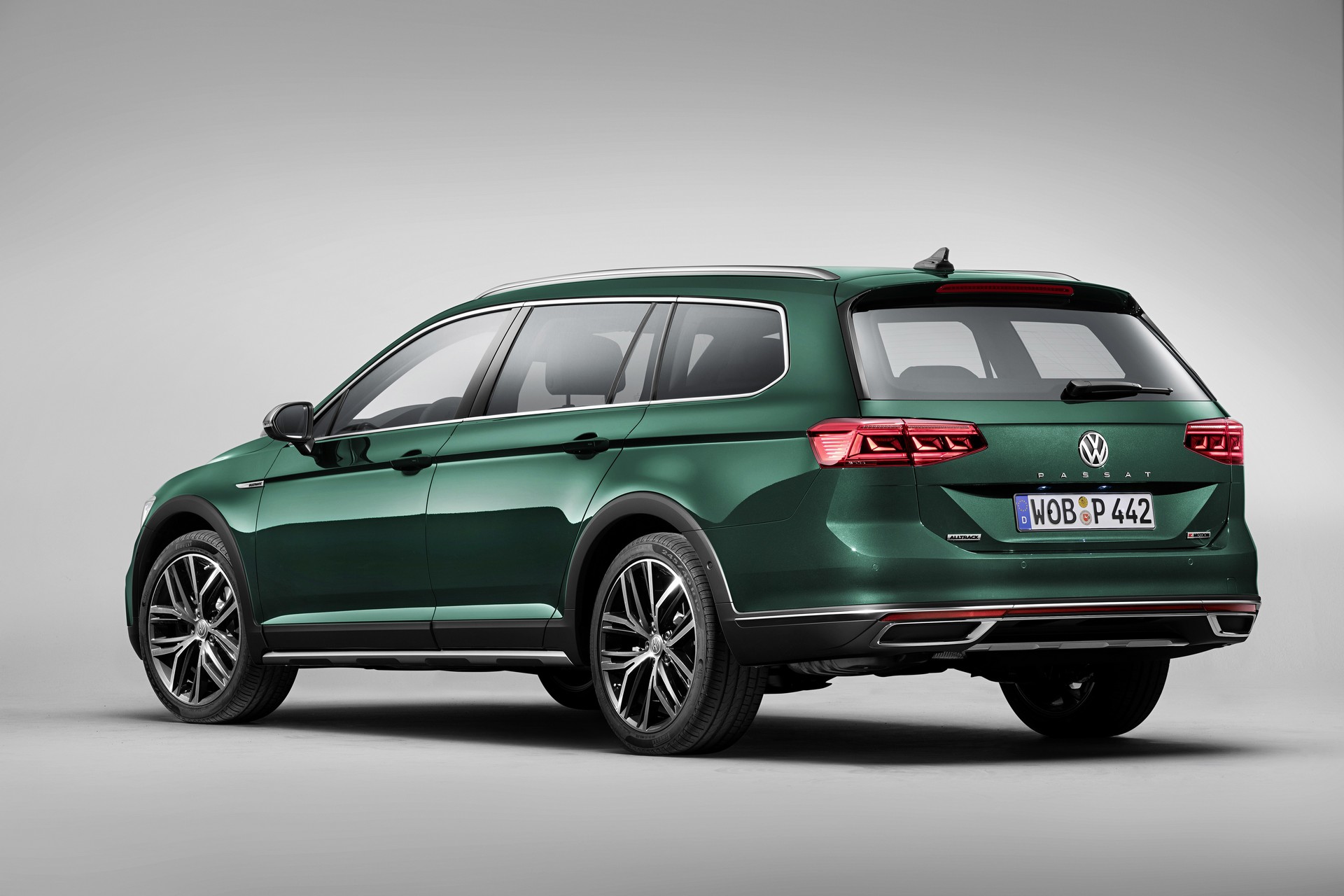 2019 VW Passat Facelift-15 Europe’s 2020 VW Passat Facelift Debuts With Updated Styling And Autonomous Tech