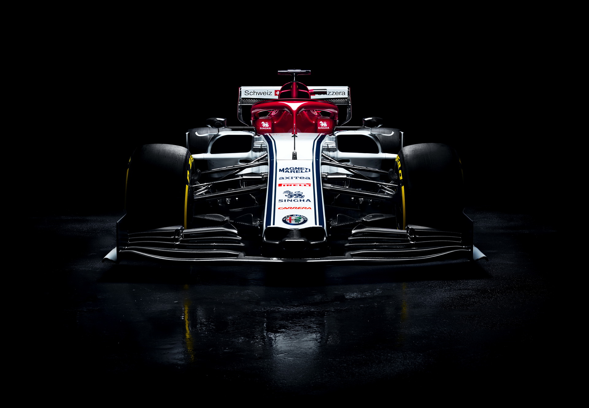 alfa romeo racing official 2019 f1 livery 4 Alfa Romeo Debuts 2019 F1 Livery With Giulia And Stelvio Branding