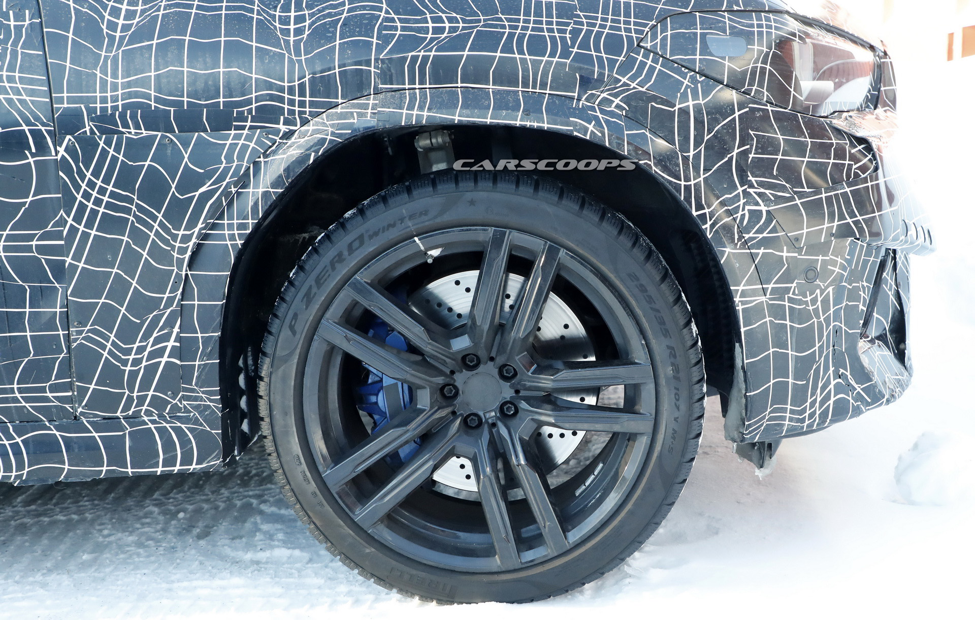 2020 bmw x6m spied inside out 7 2020 BMW X6 M Prototype Lets Us Take A First Peek Inside