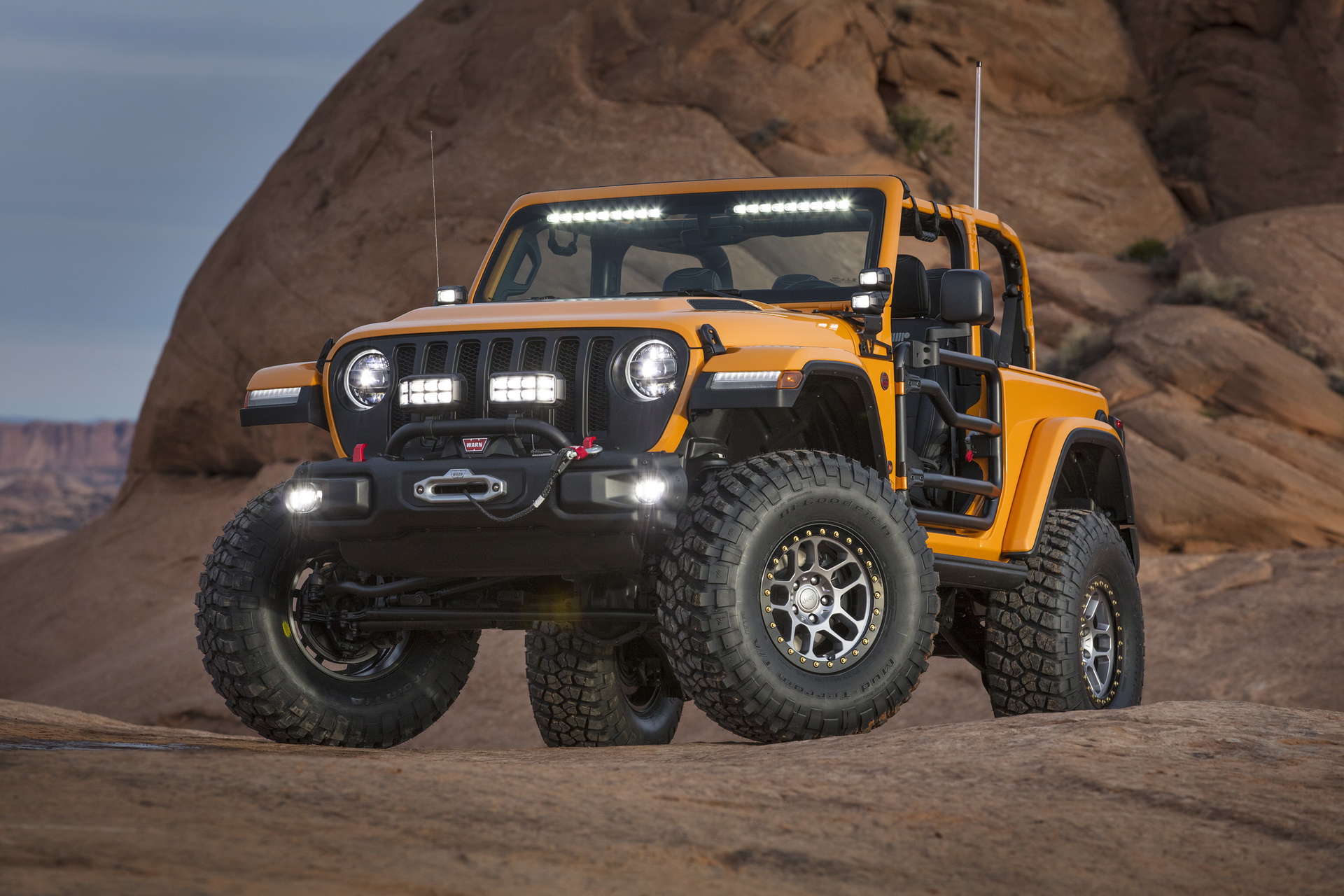 jeep nacho concept chicago 2019 16 Nacho Jeep Concept Is Mopar’s Idea Of A Custom Trail Vehicle