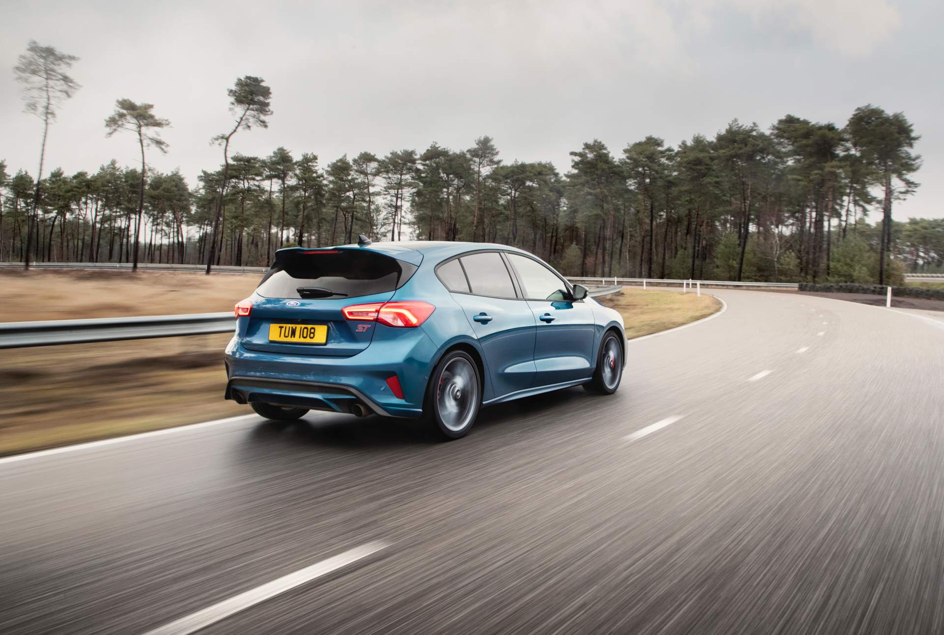 2019 Ford Focus ST 2 2019 Ford Focus ST Ready To Go On Sale In The UK, Starting From £29,495