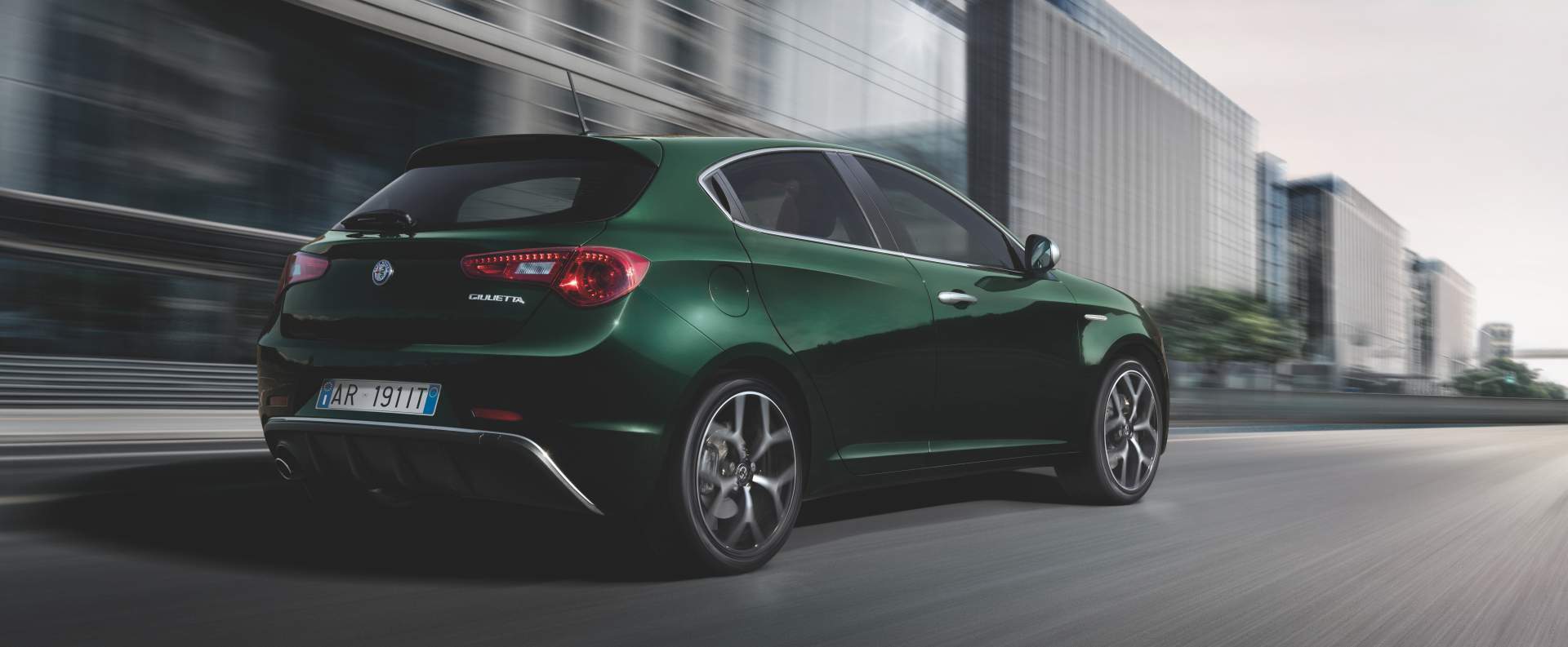 2019 Alfa Romeo Giulietta Super 1 2019 Alfa Romeo Giulietta Gets Minor Updates, Six New Packages