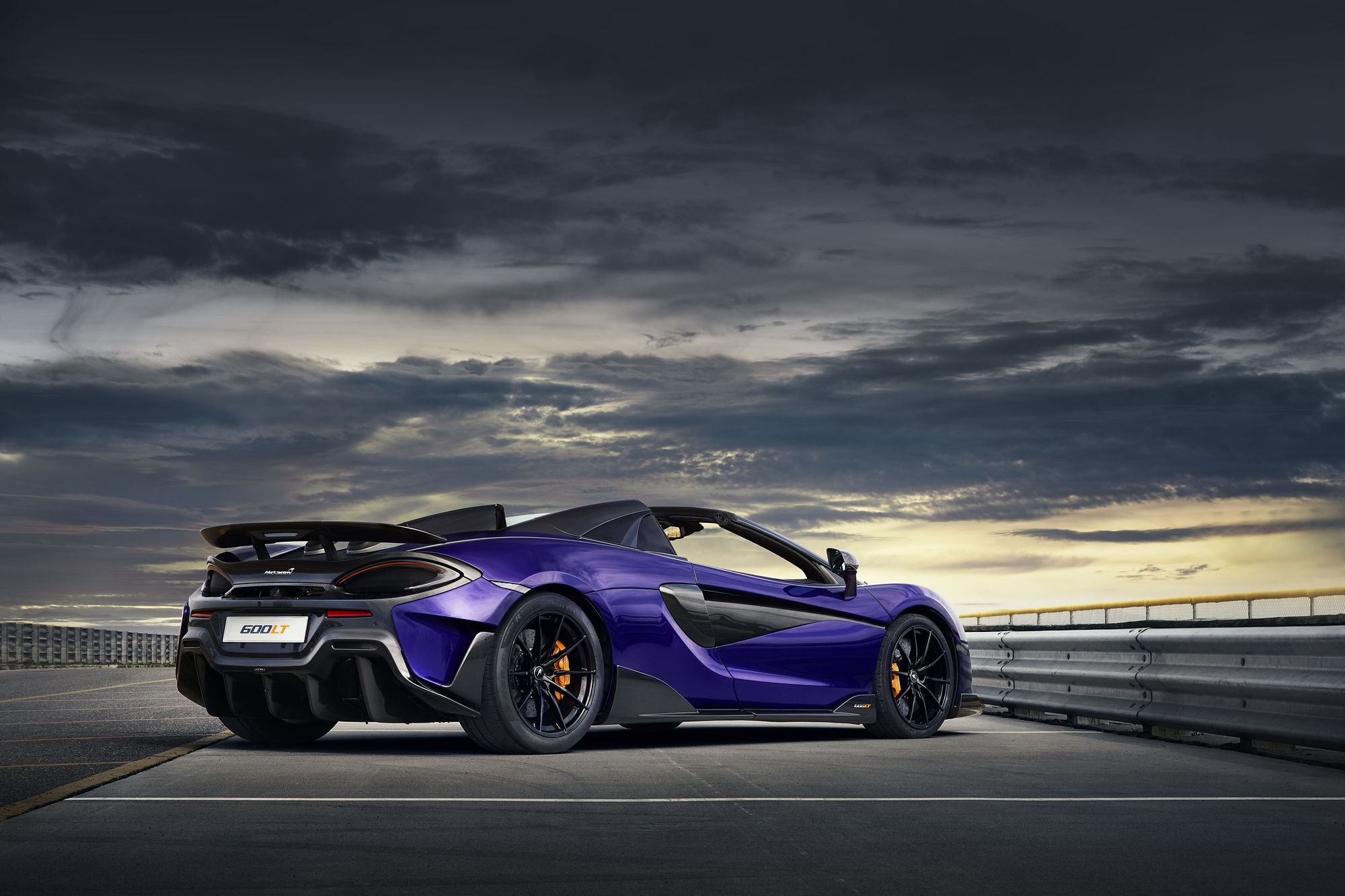 McLaren-600LT-Spider-36 Bask In The Glory Of The Colorful McLaren 600LT Spider