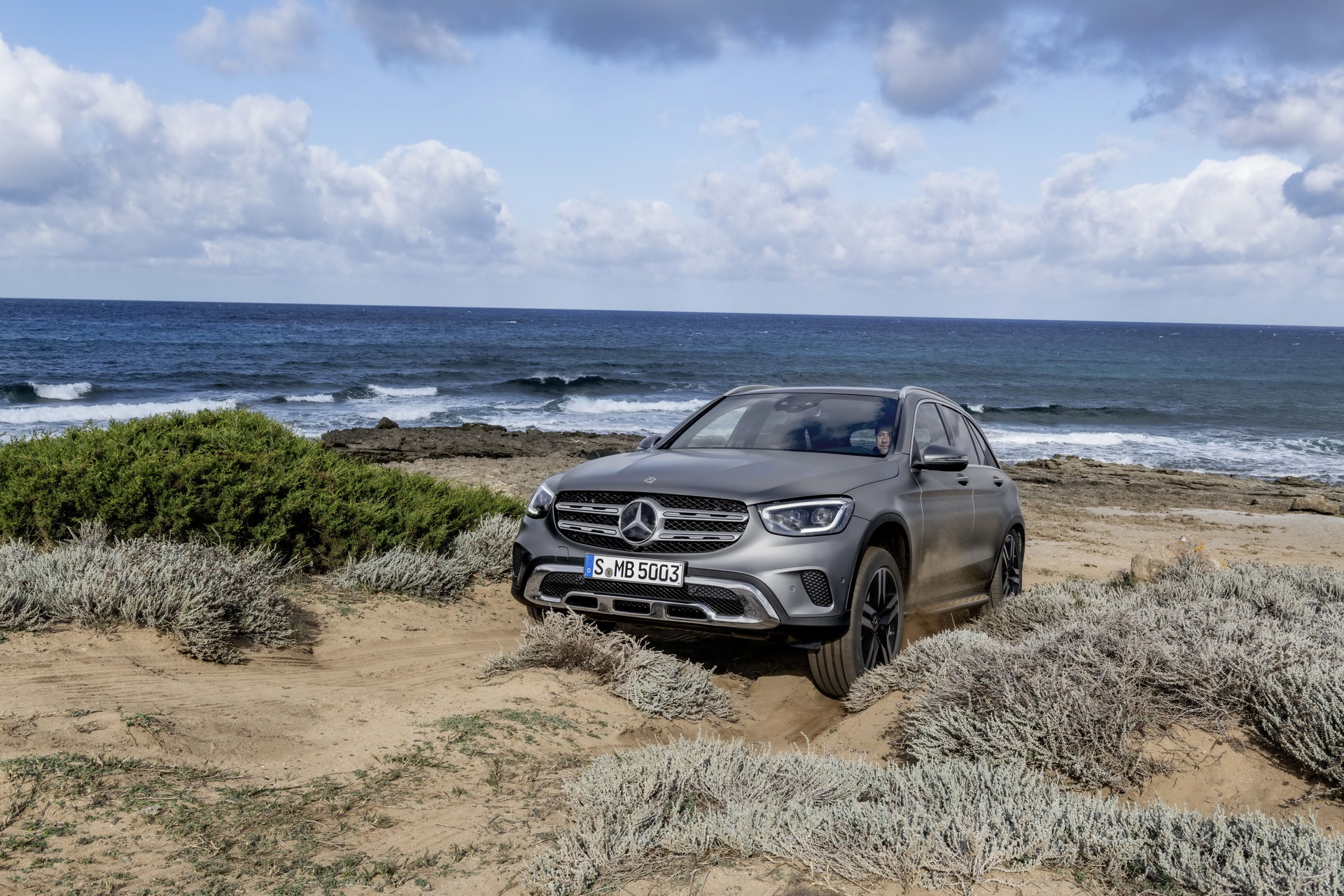 2020 Mercedes GLC Facelift 19 2020 Mercedes GLC Gets New Tech And A Blink-And-You-Miss-It Styling Refresh