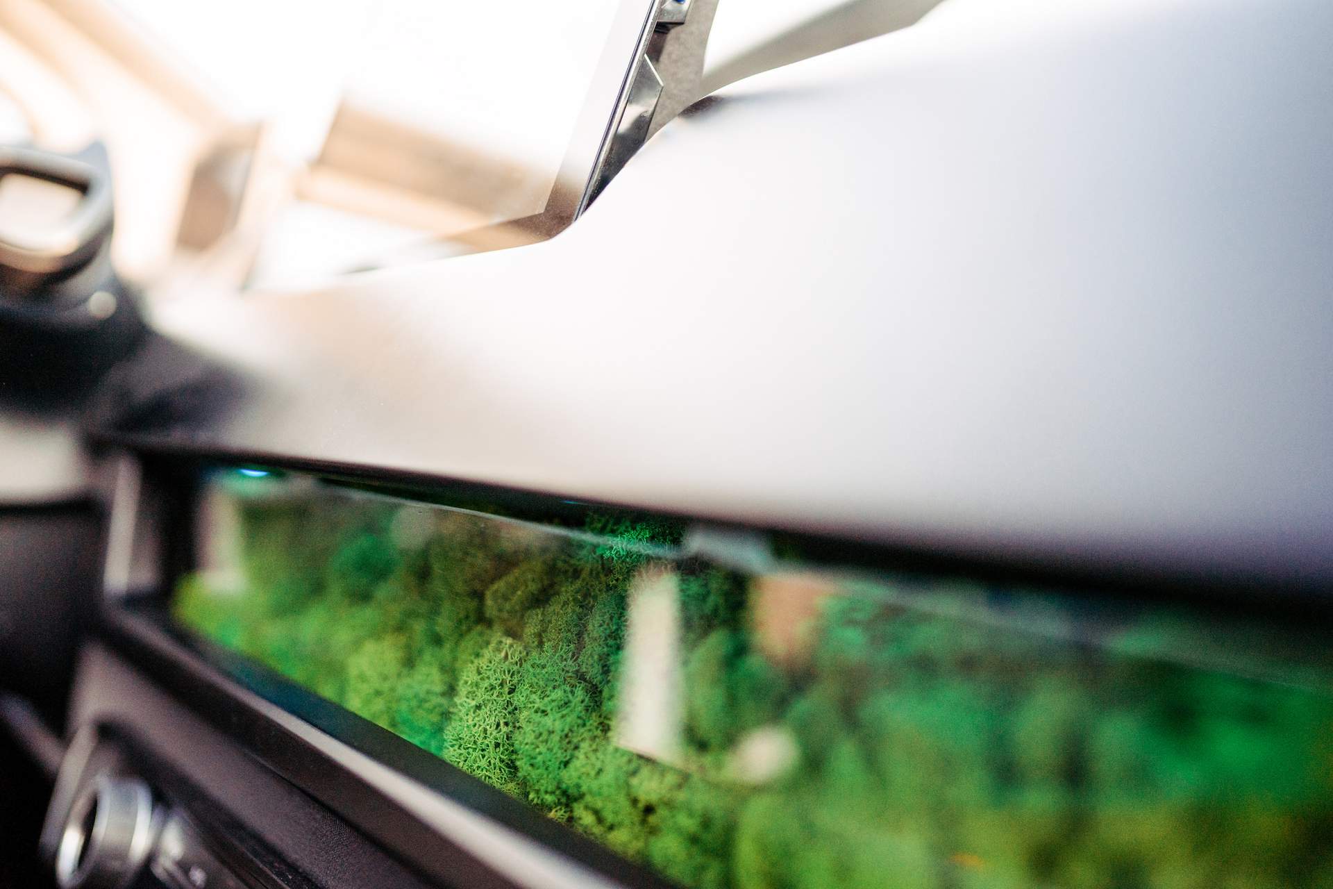 Sono Motors Sion EV 5 Sono Motors Sion Is A Solar Panel-Covered EV That Costs €16,000