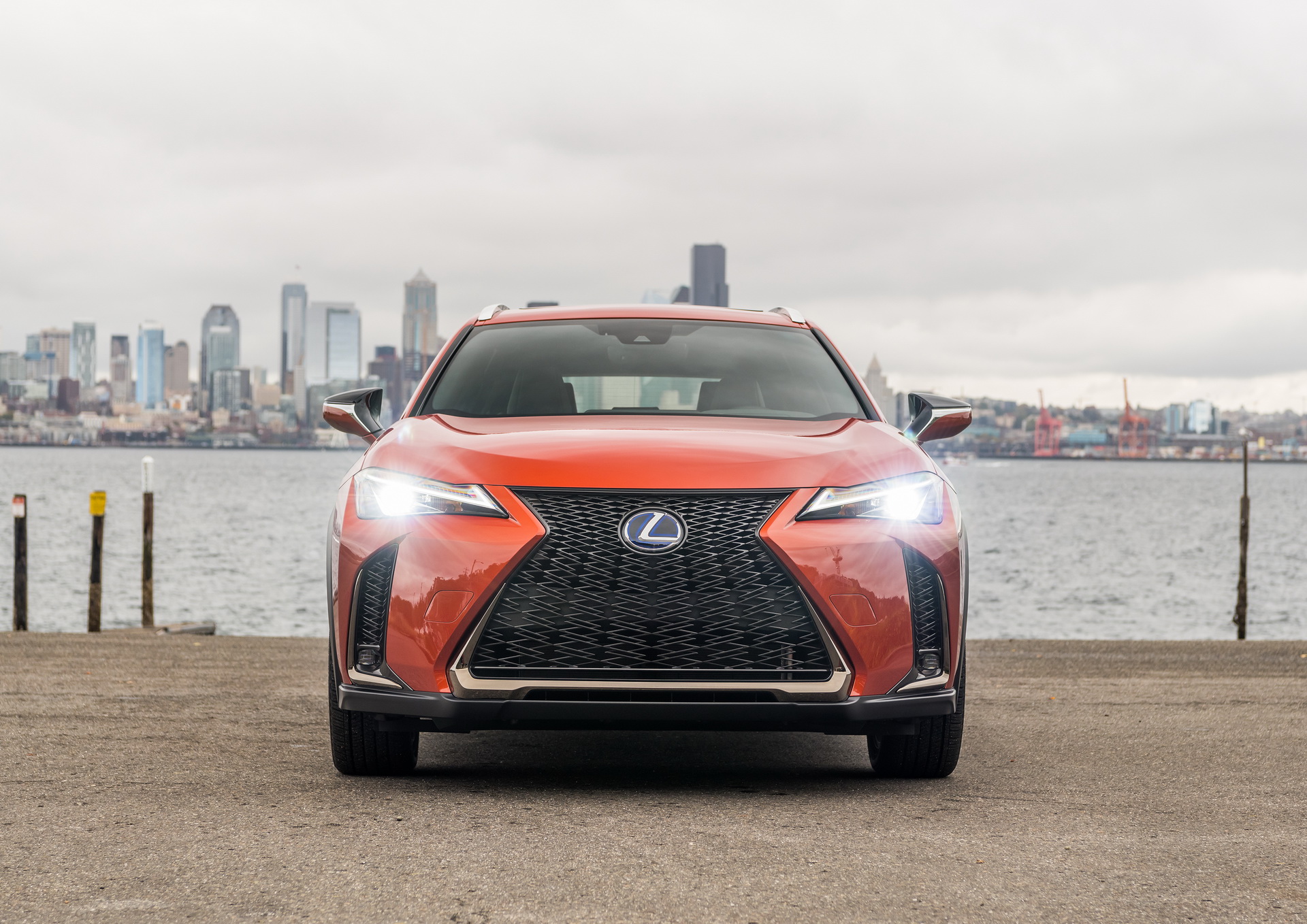 2019-Lexus-UX-05 Lexus Launches Special, Subscription-Like Lease Deal For UX