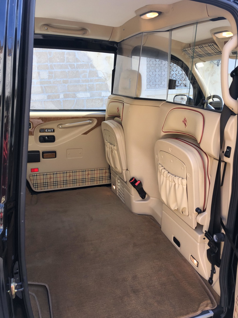 2002 london taxi burberry edition neiman marcus 59 Did You Know Neiman Marcus Offered A London Taxi Burberry Edition In The States?