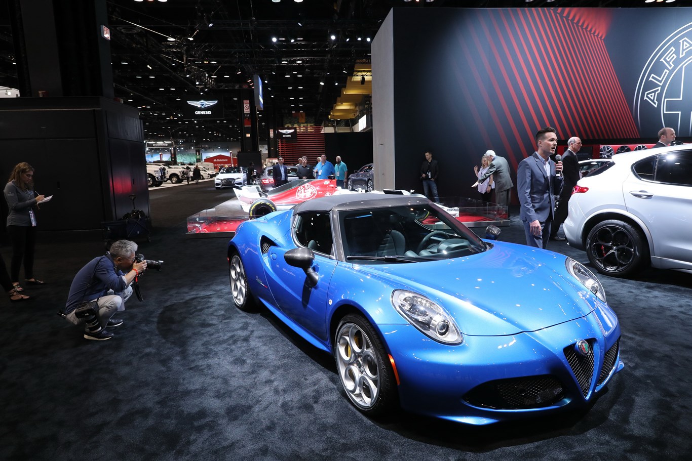Alfa Romeo 4C Italia 4 Alfa Romeo 4C Spider Returns For 2020 With New Italia Special Edition