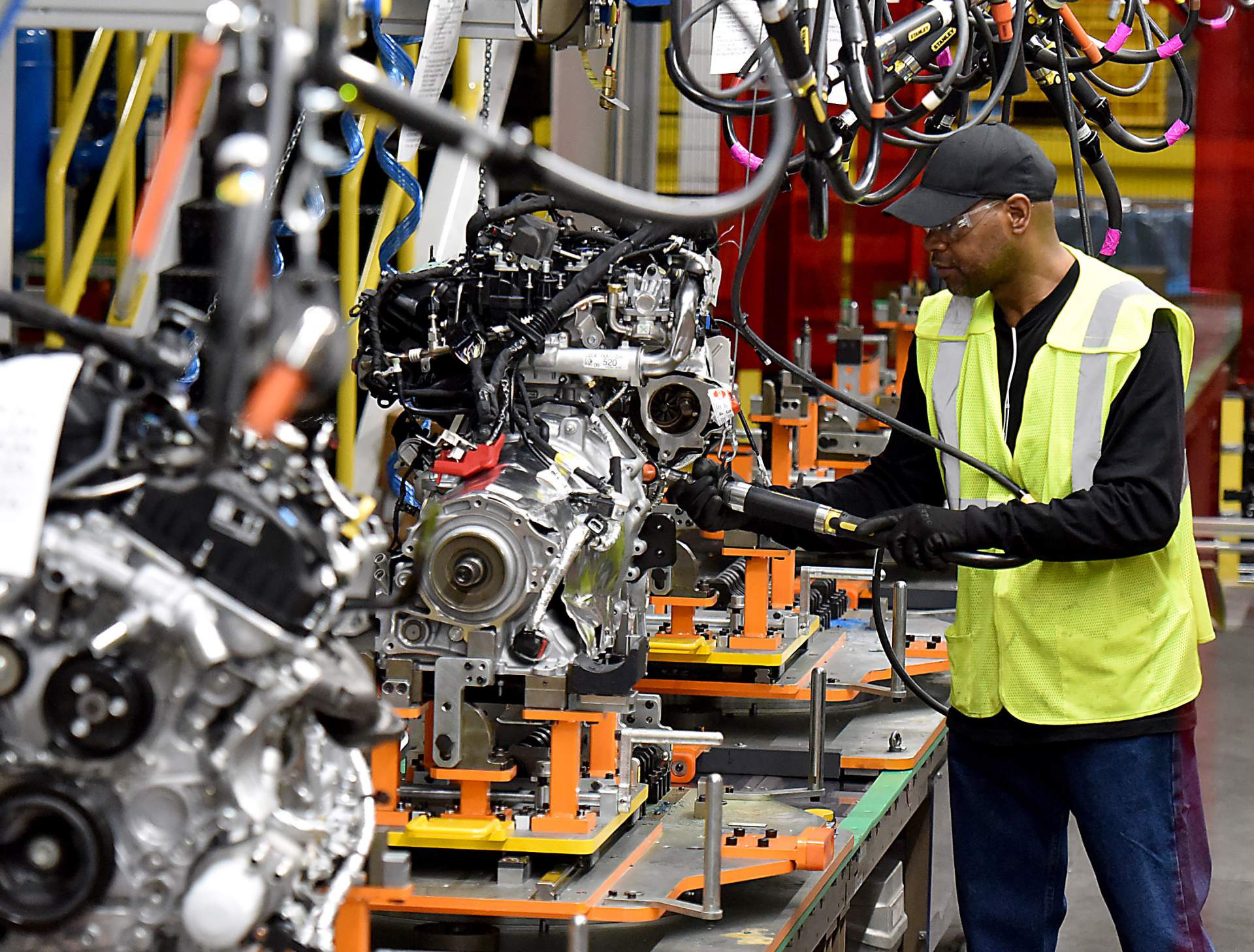 Chicago Assembly and Stamping Ford Investing $1 Billion In Chicago Plants To Build Three New SUVs