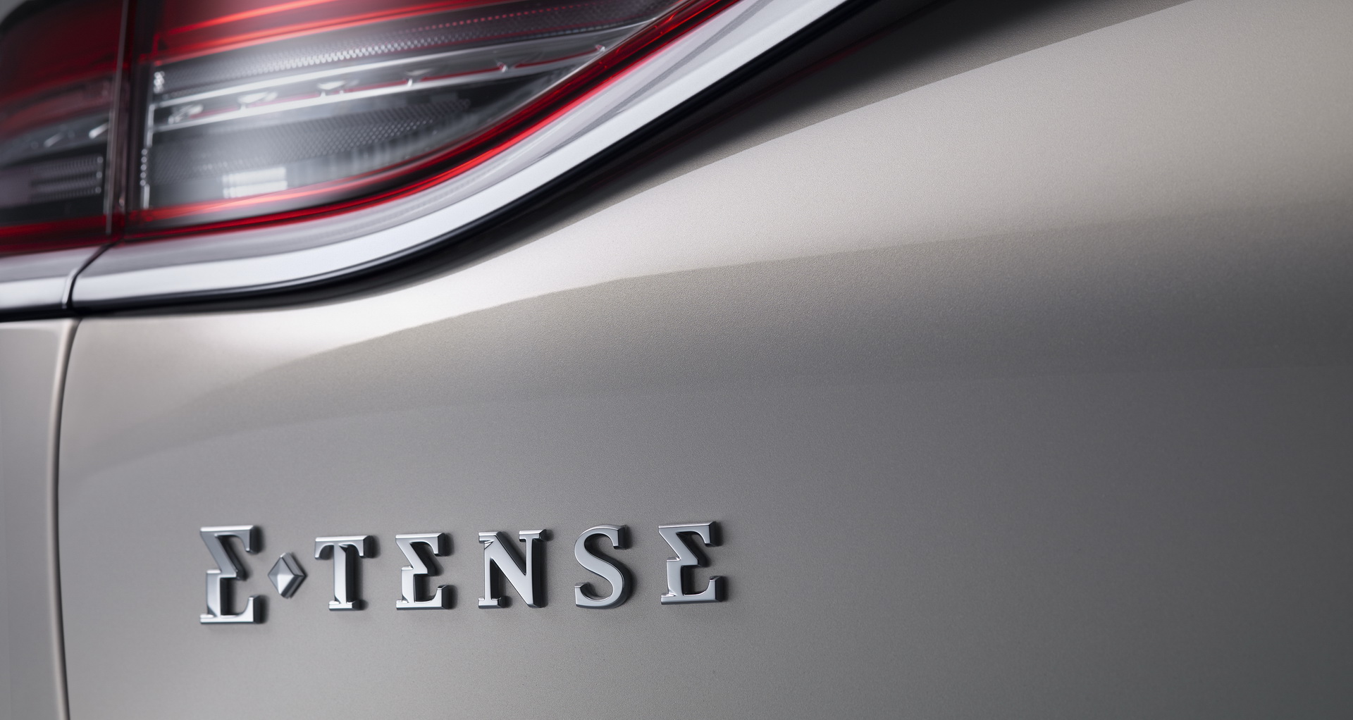 2019 ds3 crossback e-tense 6 DS3 Crossback Lands In The UK With Four Engines, Five Trim Levels