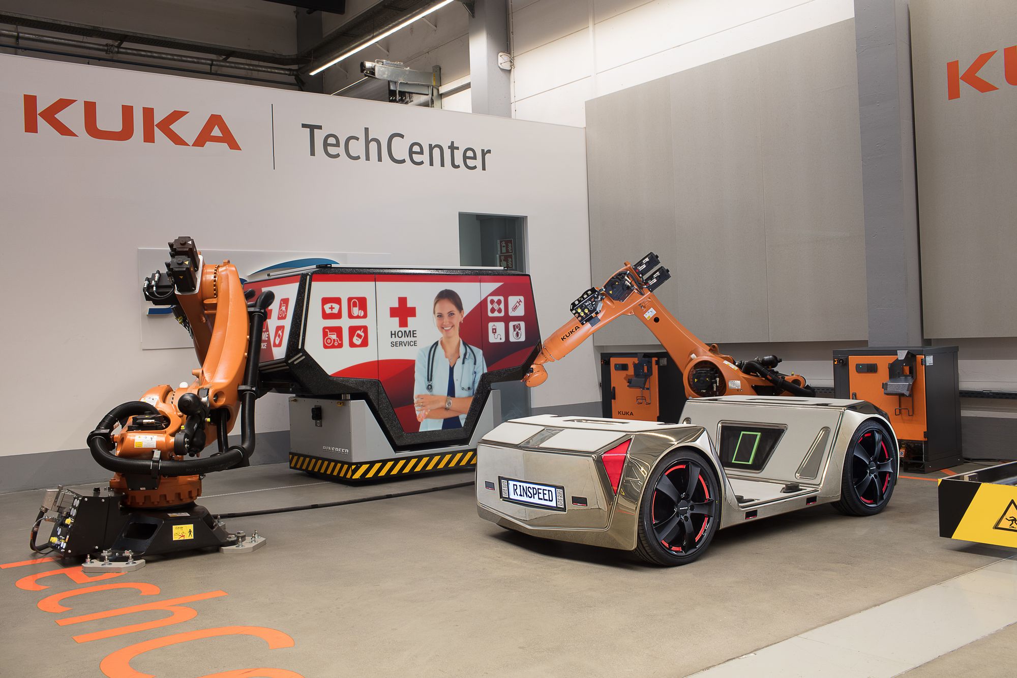 Rinspeed-microSNAP-19 Rinspeed microSNAP Is The EV Pod With A Thousand Faces