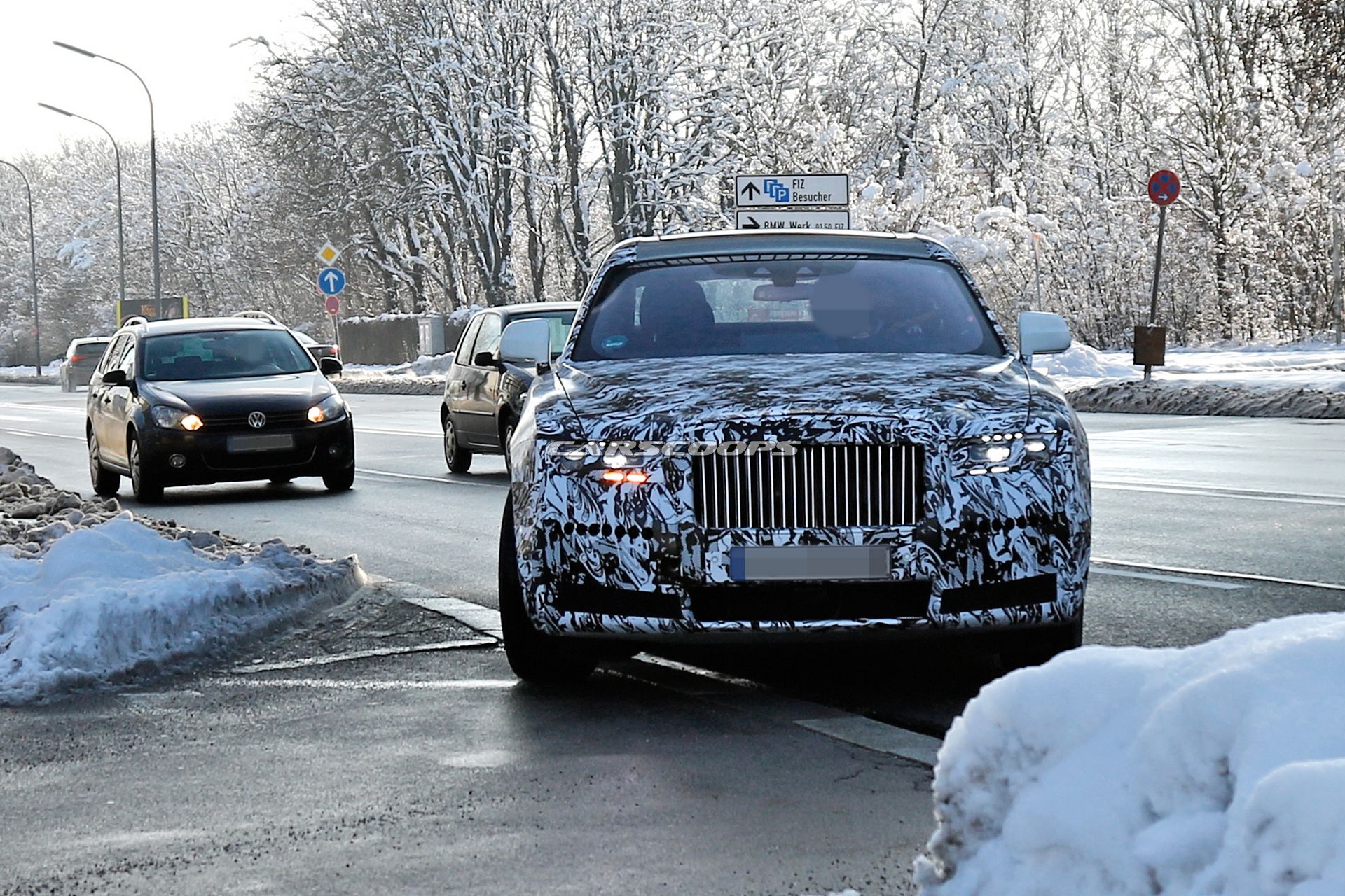 Rolls-Royce-Ghost-Spy-Shots-16 Next-Gen Rolls-Royce Ghost Due In 2021, Will Remain A Baby Phantom