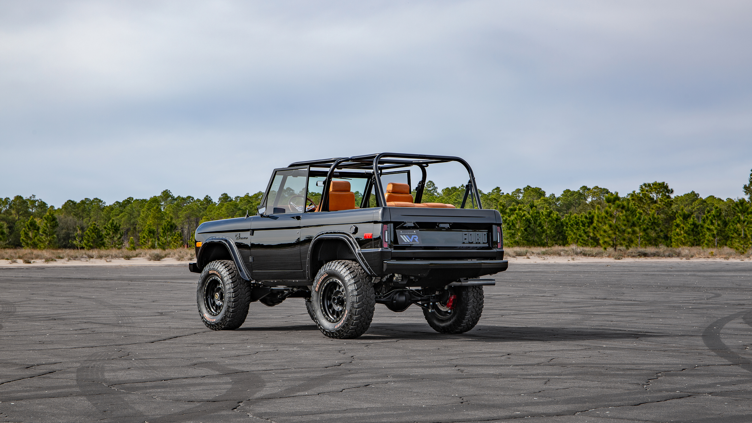 Ford-Bronco-Velocity-24 Velocity Restoration’s 1969 Ford Bronco Is Supercharged V8 Perfection