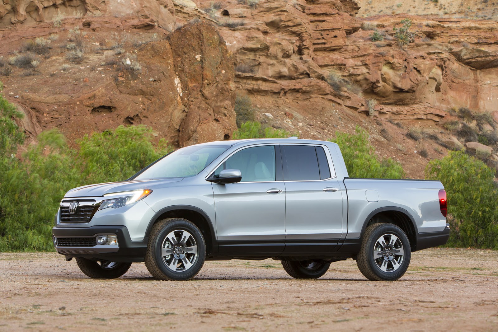 Honda-Ridgeline-Recall-5 Washing Your Honda Ridgeline Might Cause It To… Erupt In Flames?