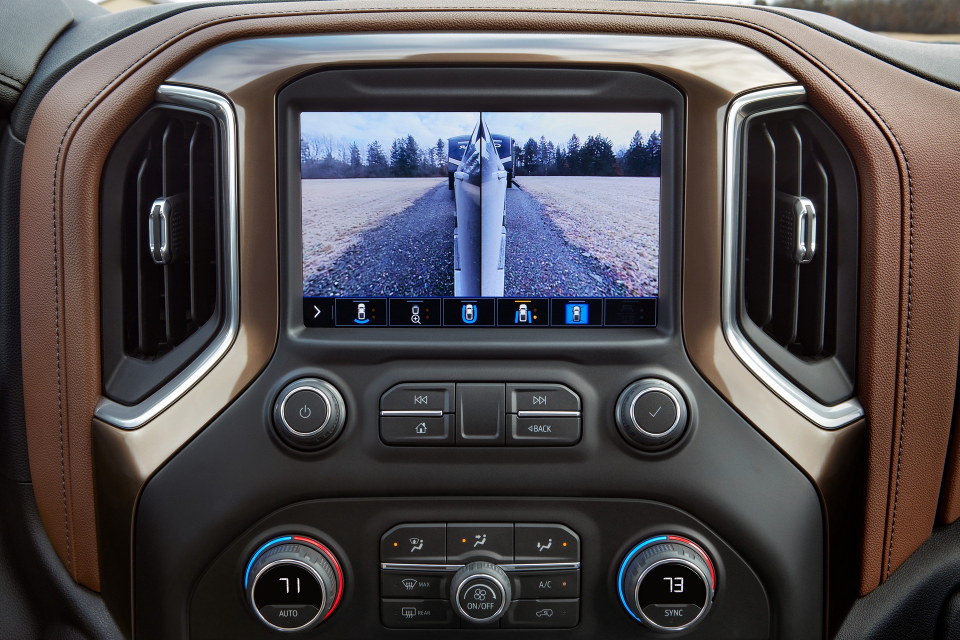 2020 Silverado 2500 HD-29 2020 Chevrolet Silverado HD Debuts With New 6.6-liter V8 And 35,500 Pound Towing Capacity