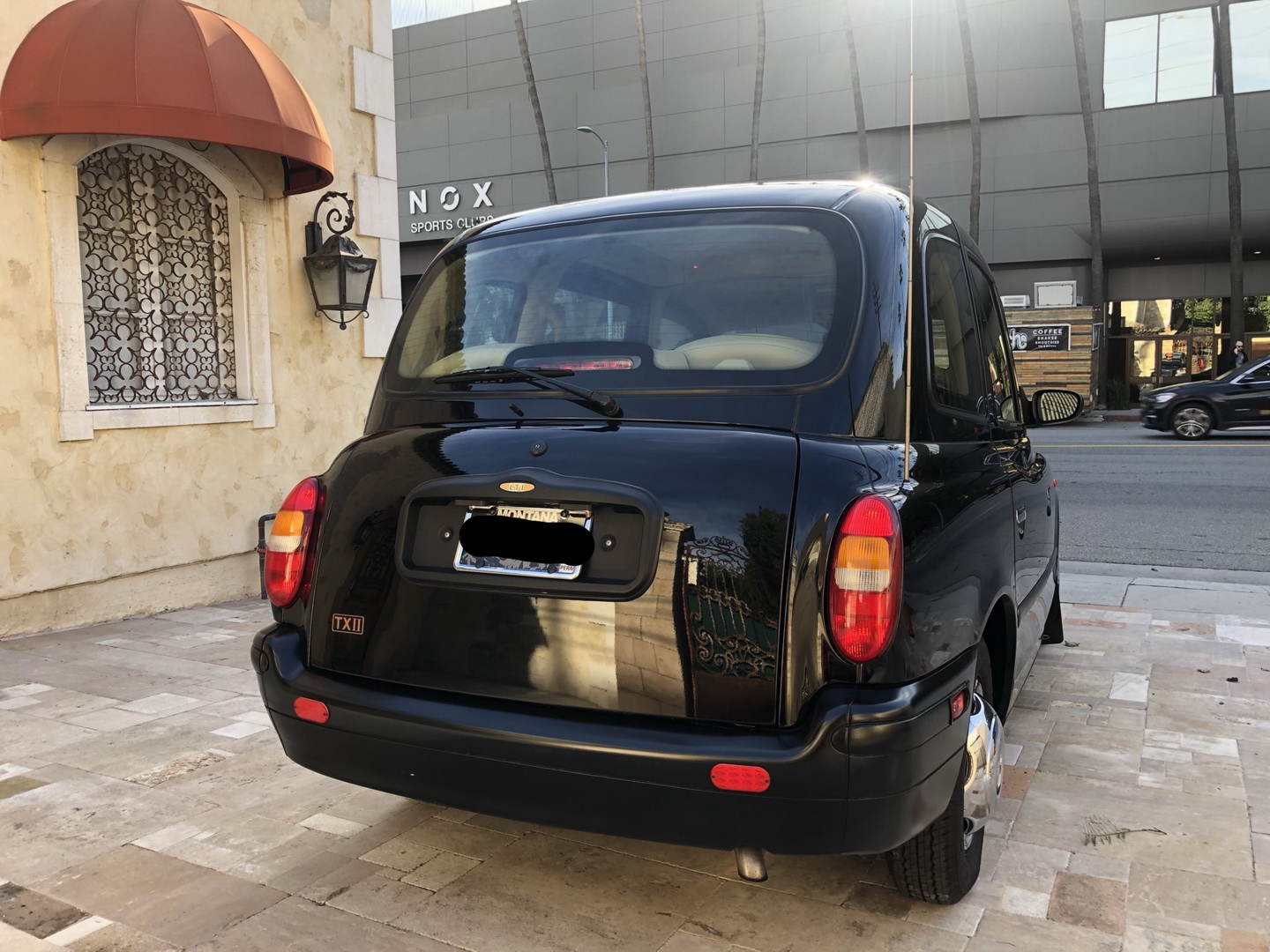 2002 london taxi burberry edition neiman marcus 35 Did You Know Neiman Marcus Offered A London Taxi Burberry Edition In The States?