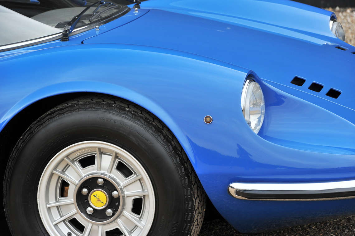 1972 ferrari dino azzuro rare auction 7 Blue 1972 Ferrari Dino In RHD Could Fetch As Much As $360,000
