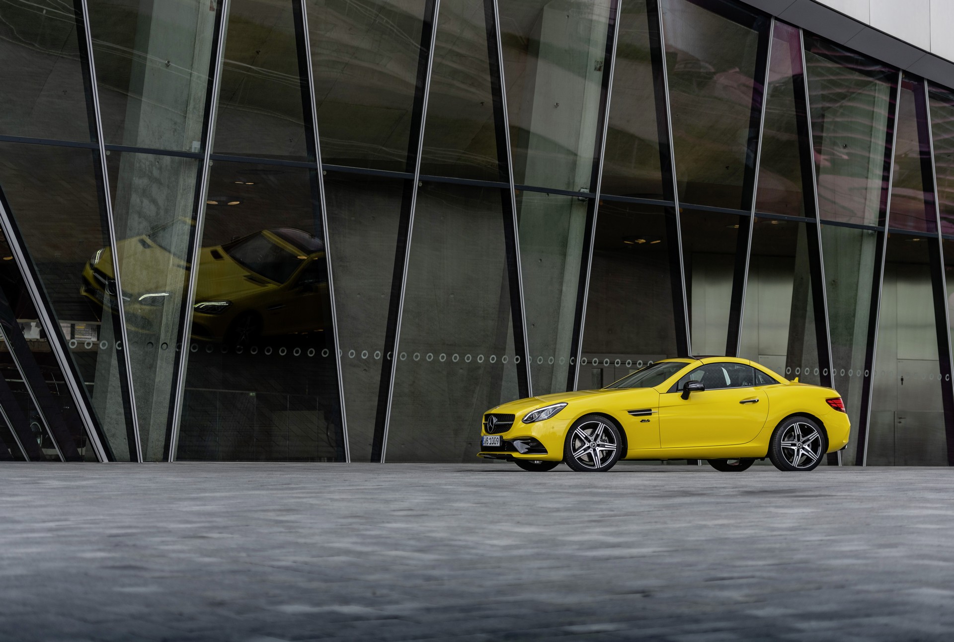 Mercedes SLC Final Edition-10 Mercedes Sends Off SLC With New Final Edition. Is It The End Of An Era?